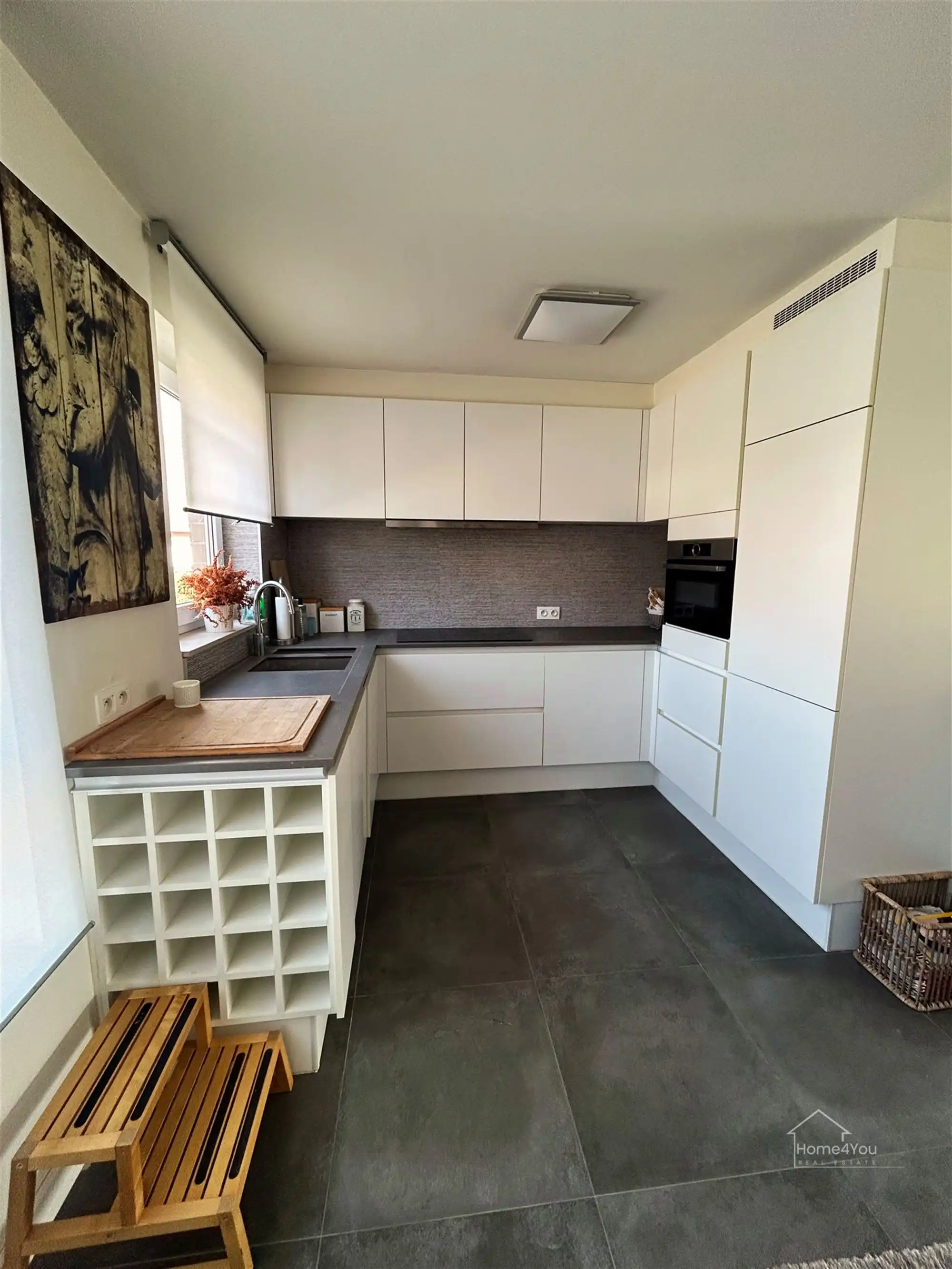 Bemeubeld duplexappartement in hartje Oostende te huur! foto 5