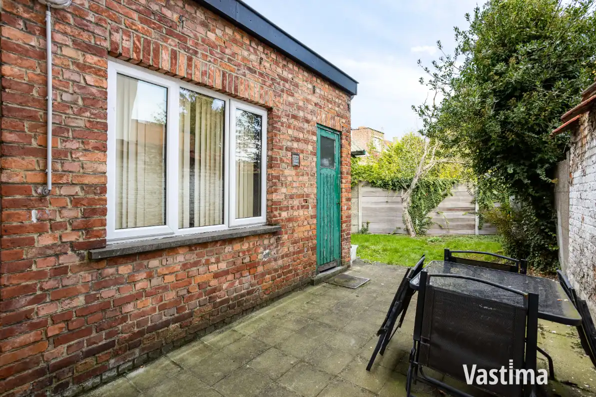 Instapklare stadswoning met 3 slaapkamers, 2 badkamers en tuin foto 19