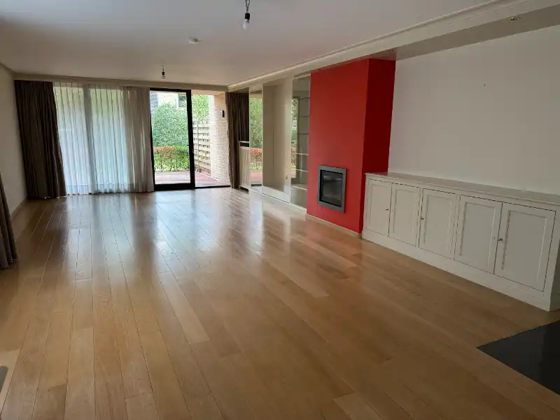 Gelijkvloers appartement met 2 slaapkamers foto 5