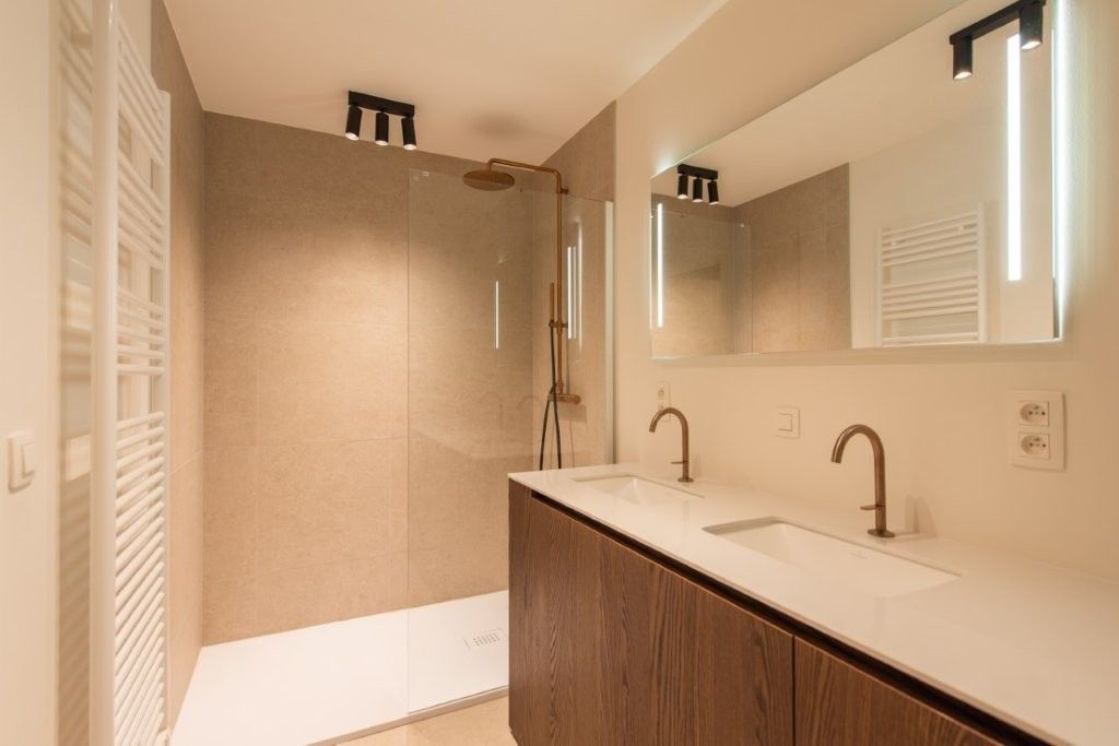 LUXUEUS PENTHOUSE 161M² MET 2SLK IN CENTRUM TONGEREN. foto 31