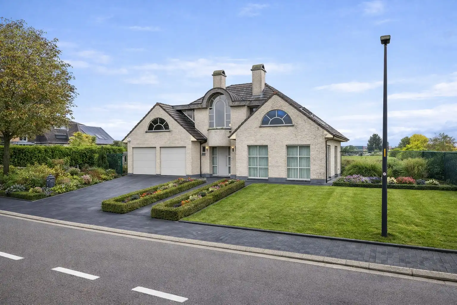 Exclusieve architecturale villa te koop – uitzonderlijk rustig gelegen te Everberg (Kortenberg) foto 2