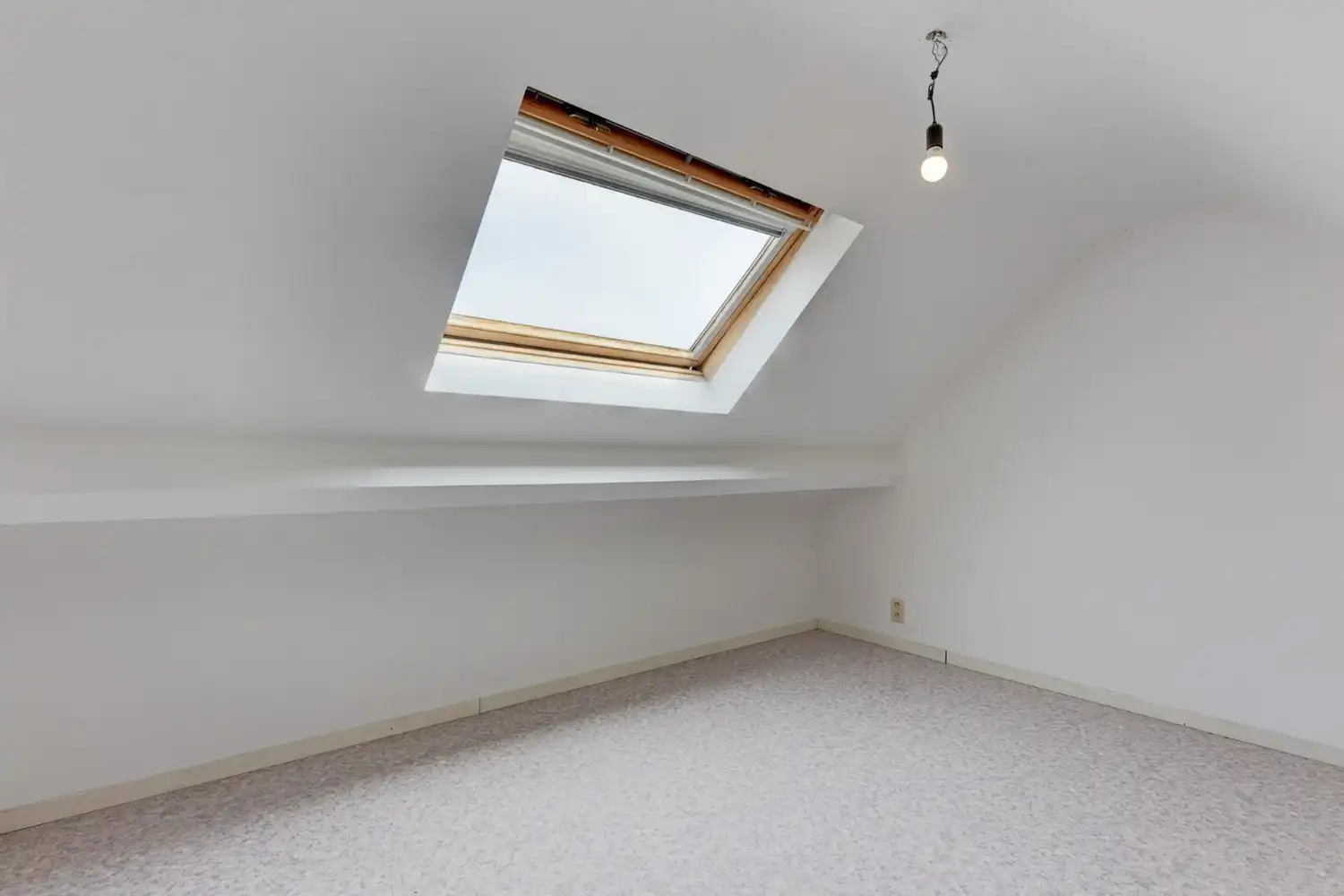 Ruim en energiezuinig Duplex-dakappartement met 4 slaapkamers, 2 badkamers en optionele garagestaanplaats foto 16