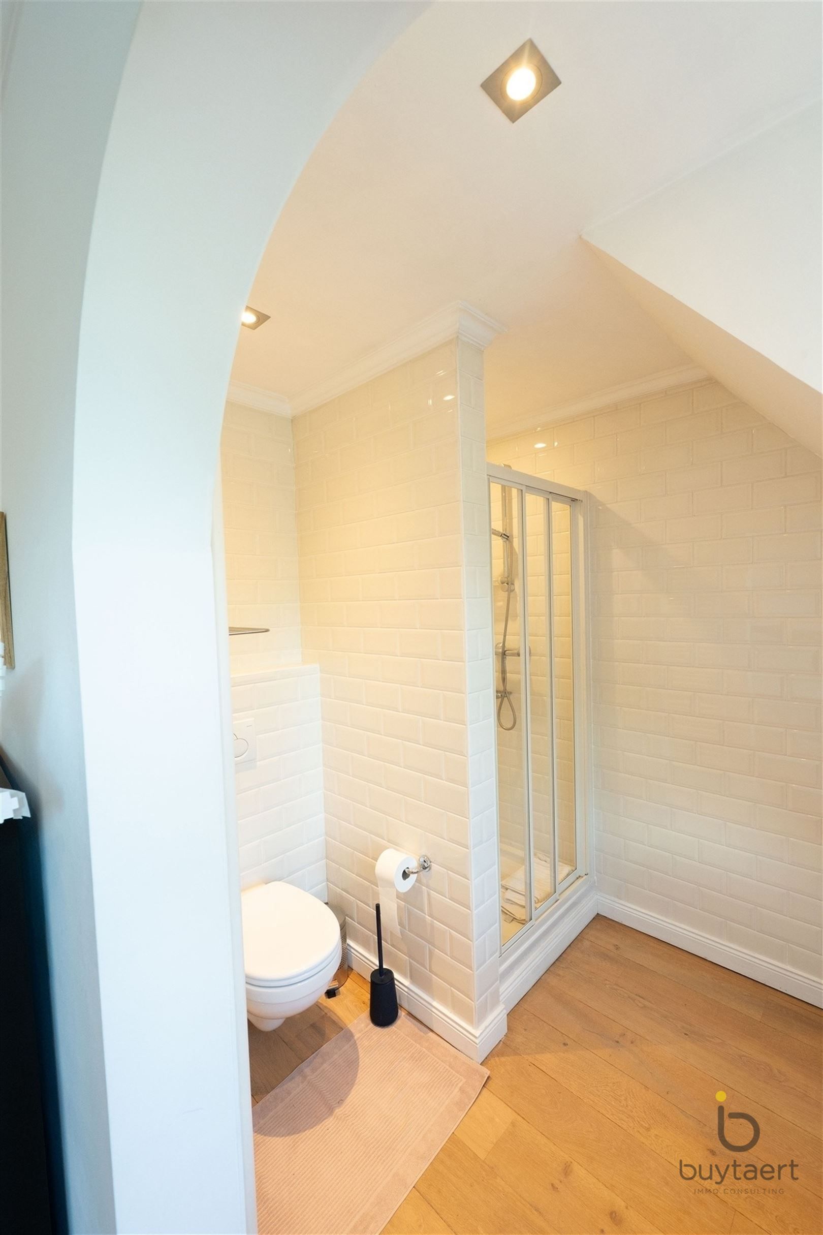 Véél ruimte, terras én tuin: lichtrijk 3 slaapkamer - triplex appartement in hartje Schilde! foto 45