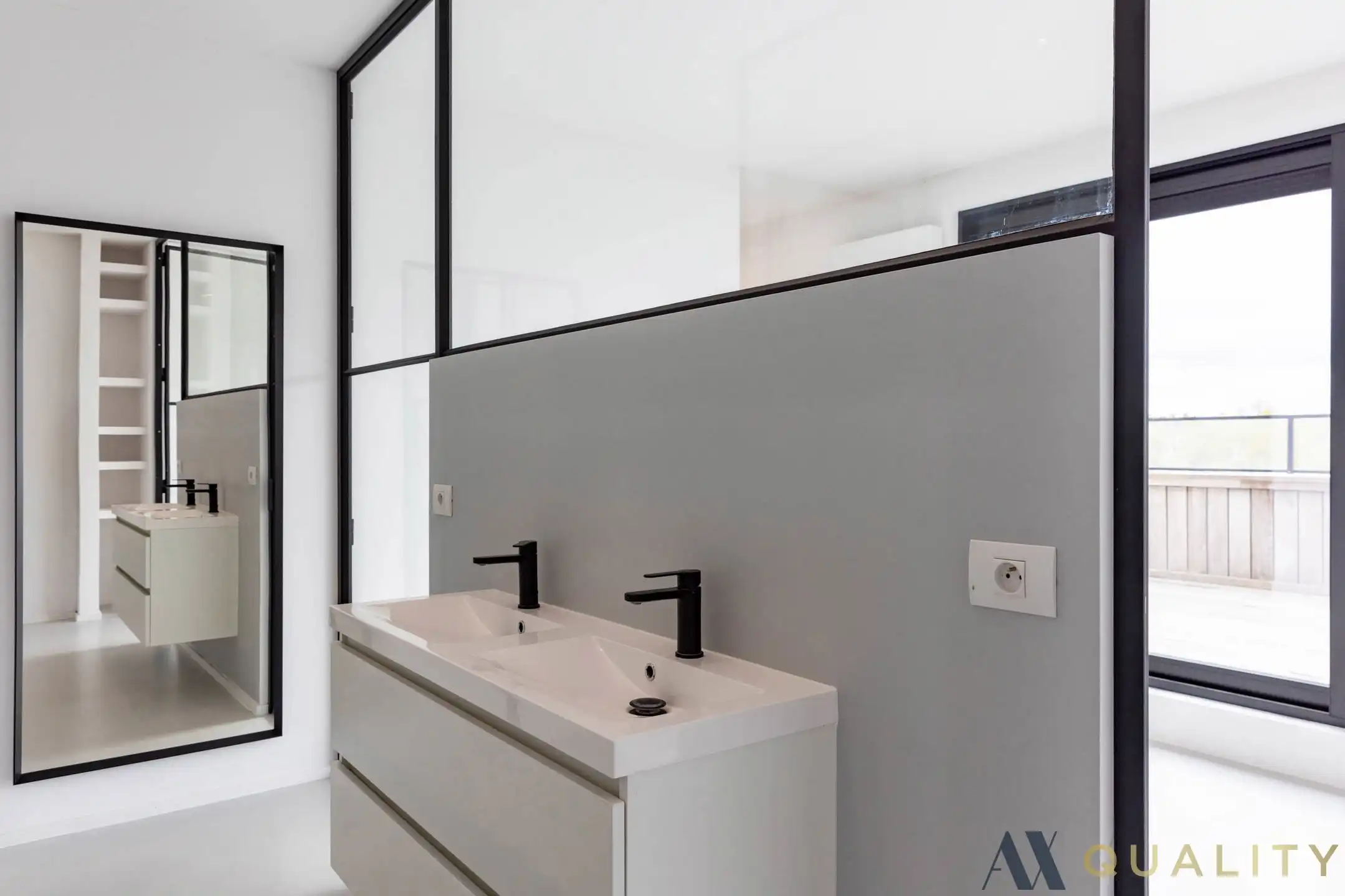 Stijlvolle penthouse met ruime terrassen in hartje Antwerpen foto 13