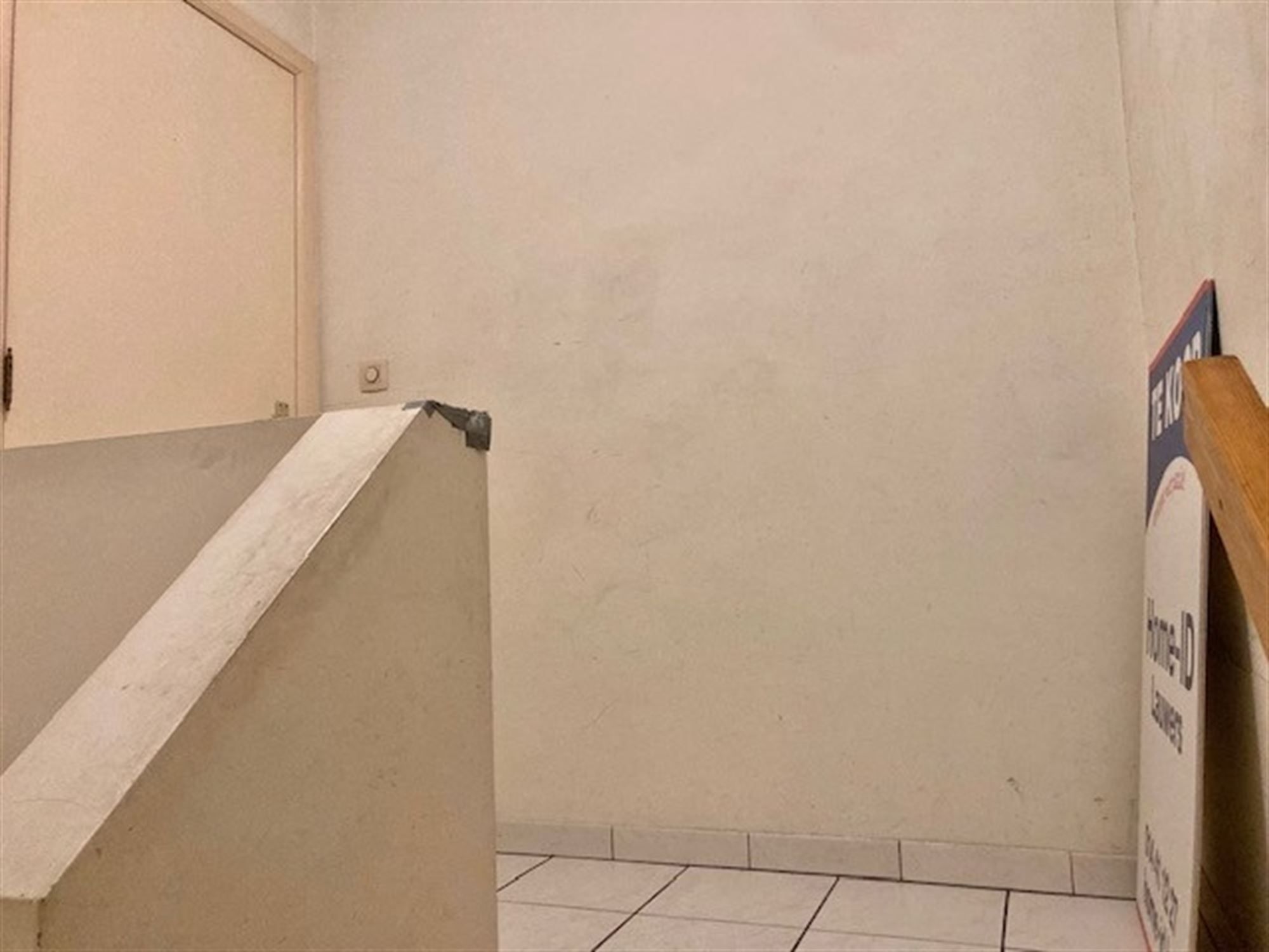 Instapklaar appartement met 2 slpks en garage in centrum  foto 3