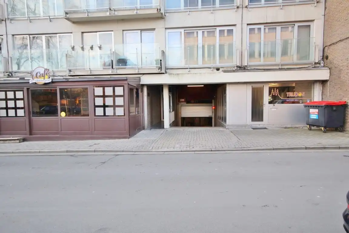 Garage te huur foto 7