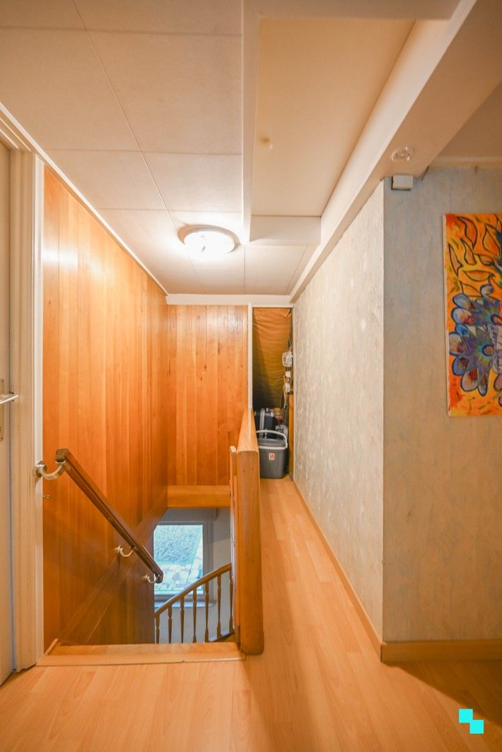 Eéngezinswoning met 4 slaapkamers in centrum Oostrozebeke foto 24