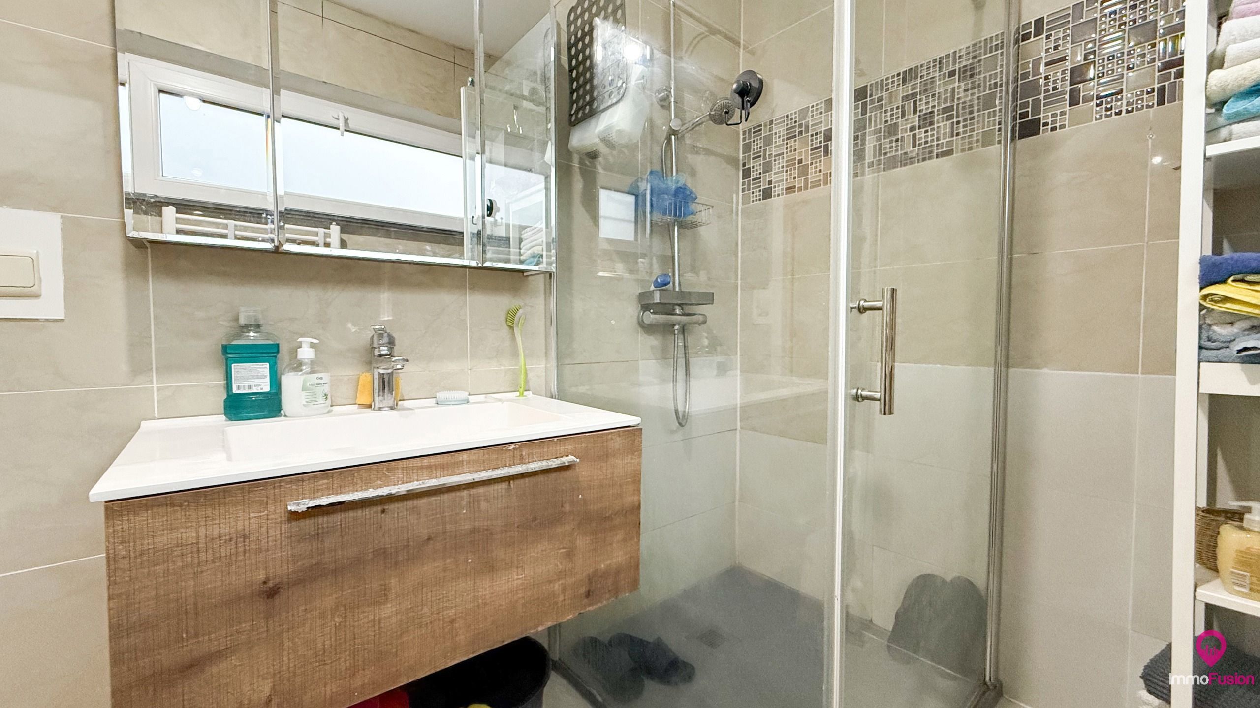 Gezellige woning met 3 slaapkamers gelegen te Houthalen! foto 19