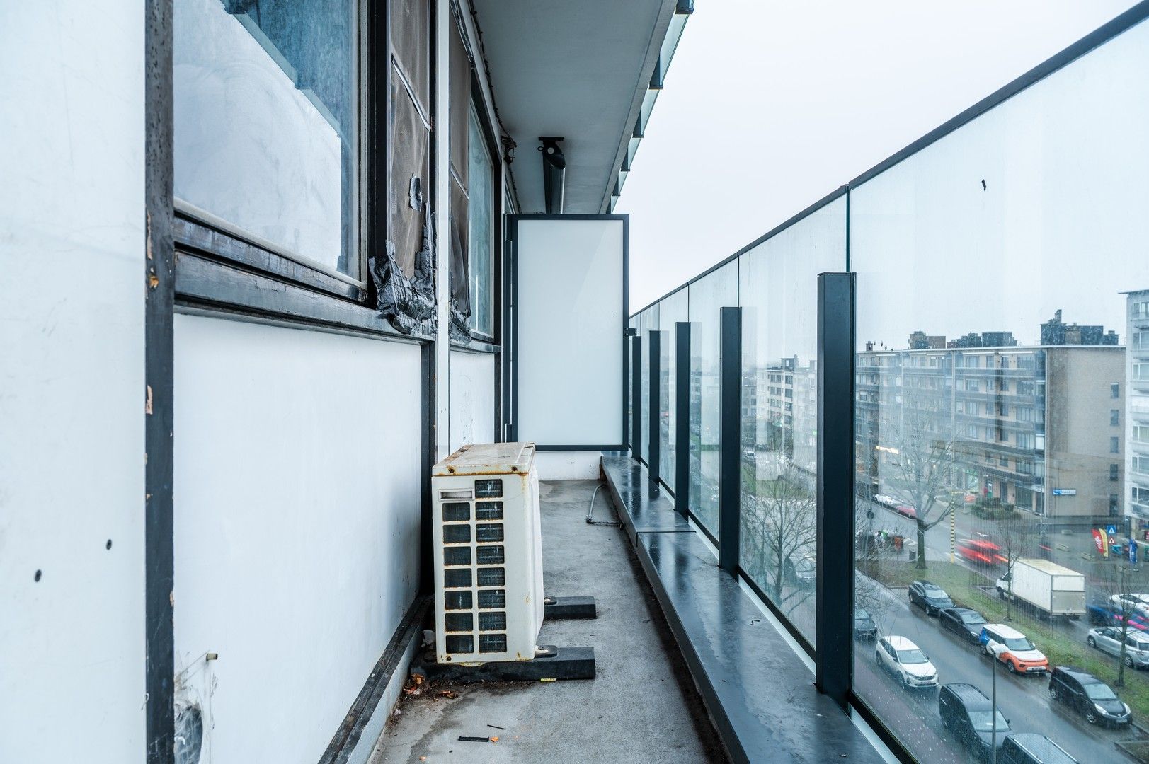 Te renoveren appartement op toplocatie! foto 6