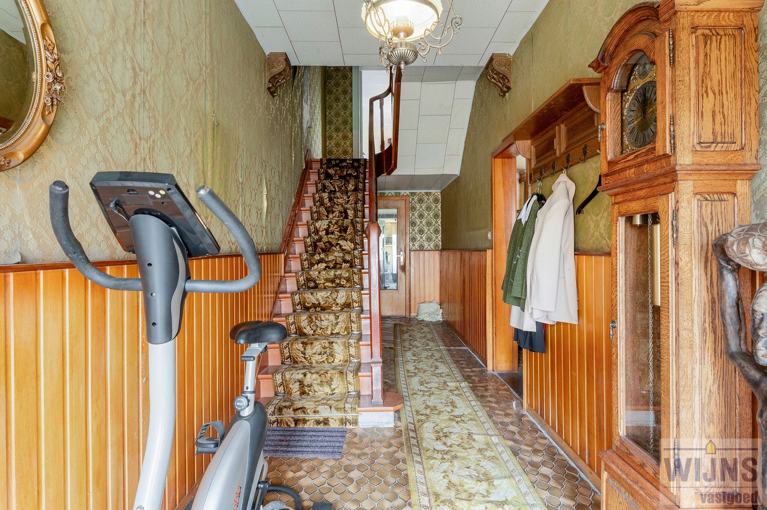 Renovatieproject met prachtige tuin en zicht op bos foto 4