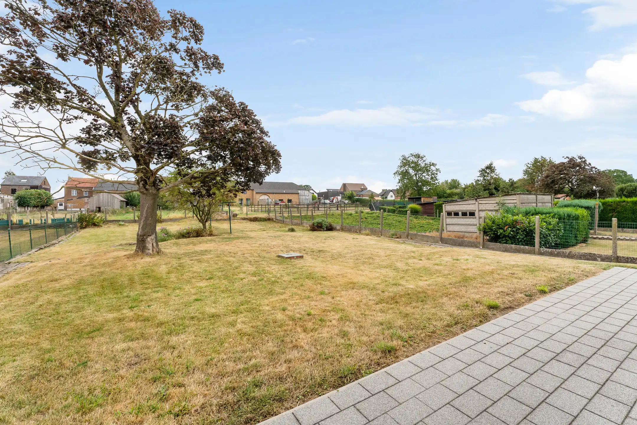Charmante woning met inpandige garage te Millen foto 21