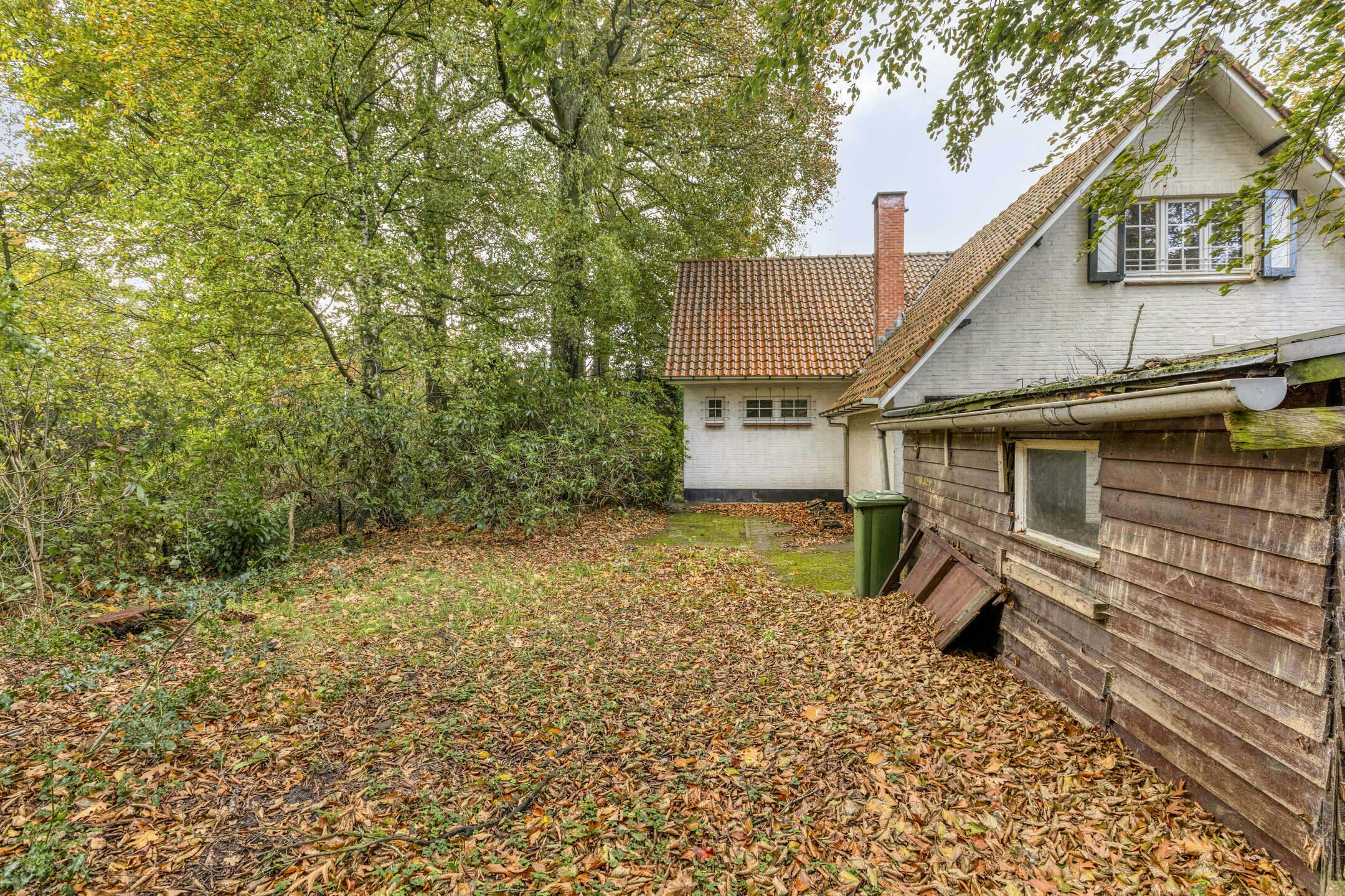 Charmant huis te koop in Putte-Kapellen met grote tuin foto 24