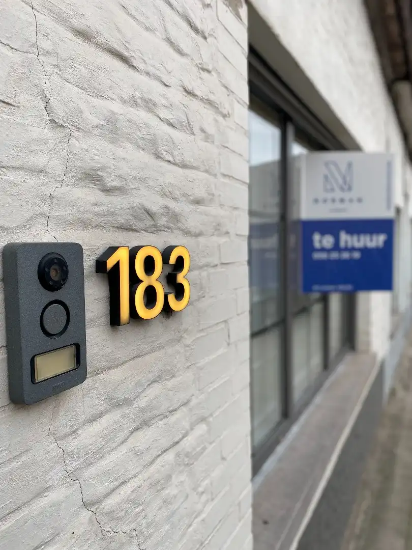 Hedendaagse woning met tuin en 1 slaapkamer te Heule. foto 3