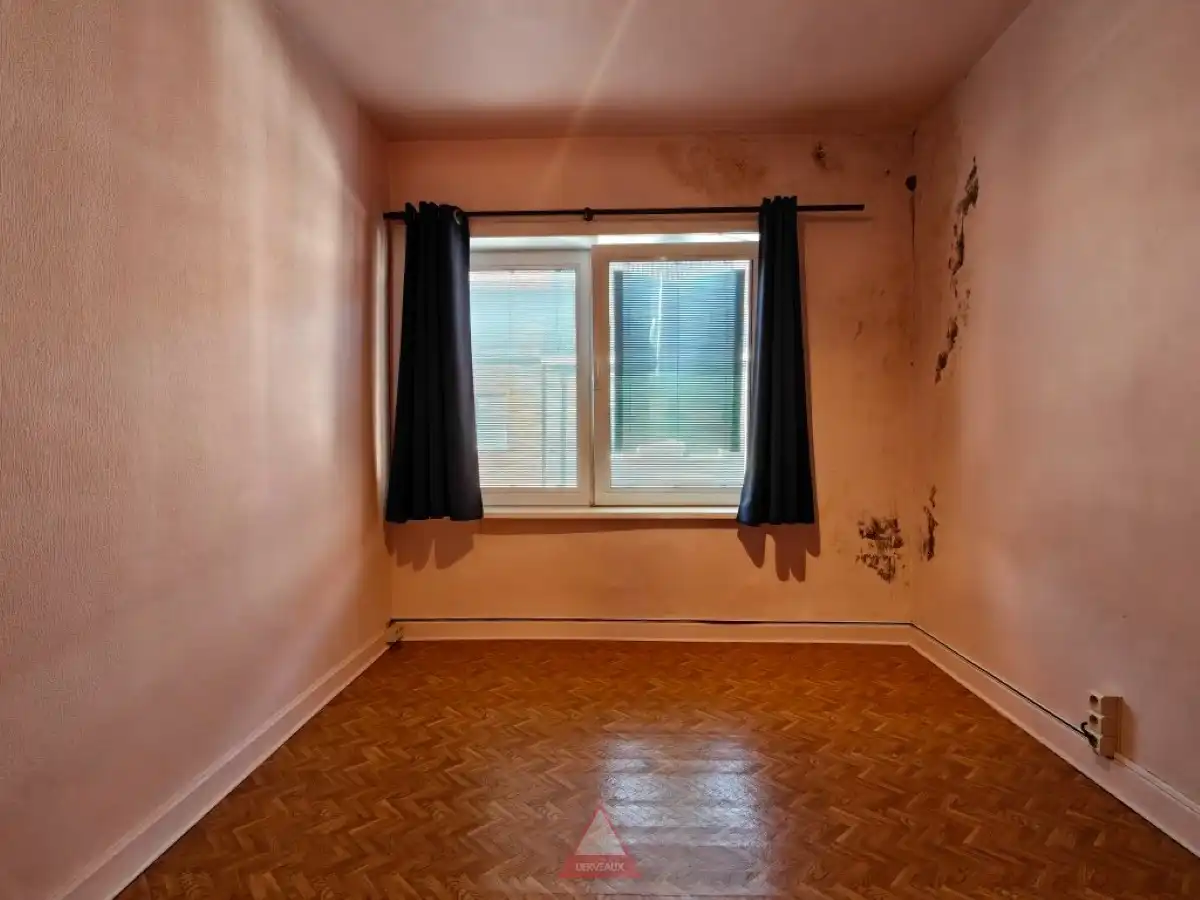 Moorslede – Veelzijdig handelspand met woonst en magazijn op commerciële ligging foto 17