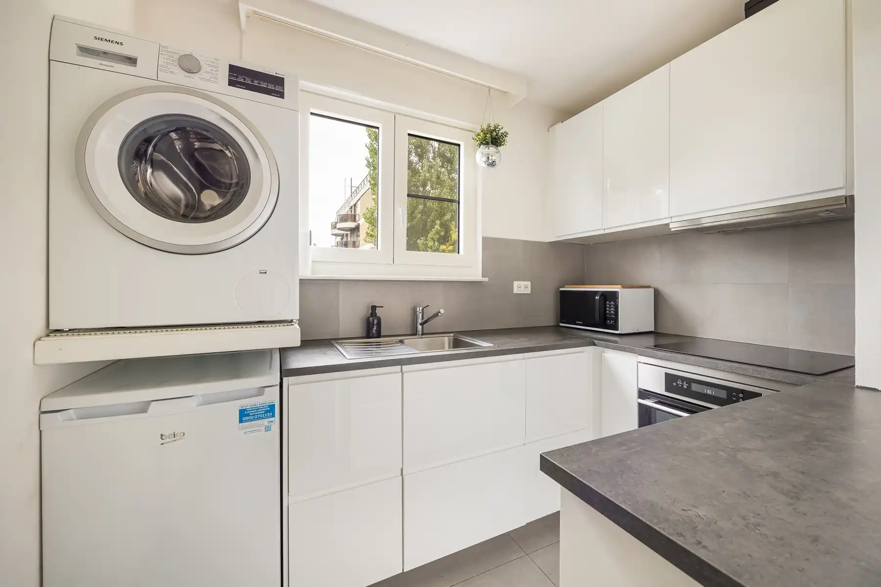 INSTAPKLAAR APPARTEMENT MET 1 SLAAPKAMER EN TERRAS GELEGEN OP TOPLOCATIE TE HASSELT! foto 9