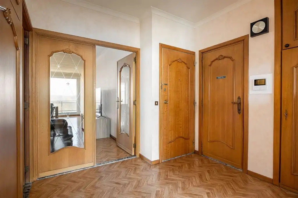 Appartement met terras en panoramisch zicht op park foto 13