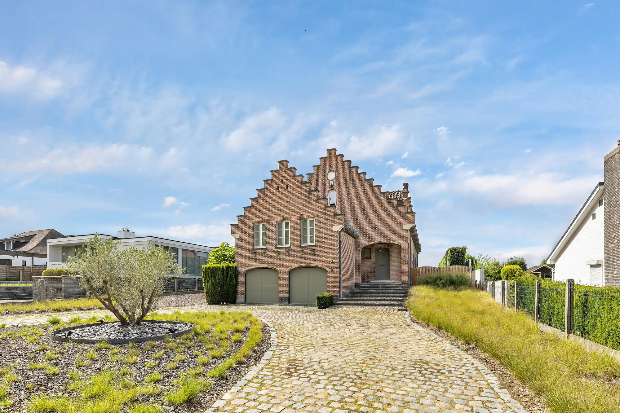 Instapklare, goed onderhouden villa op gunstige locatie foto 3