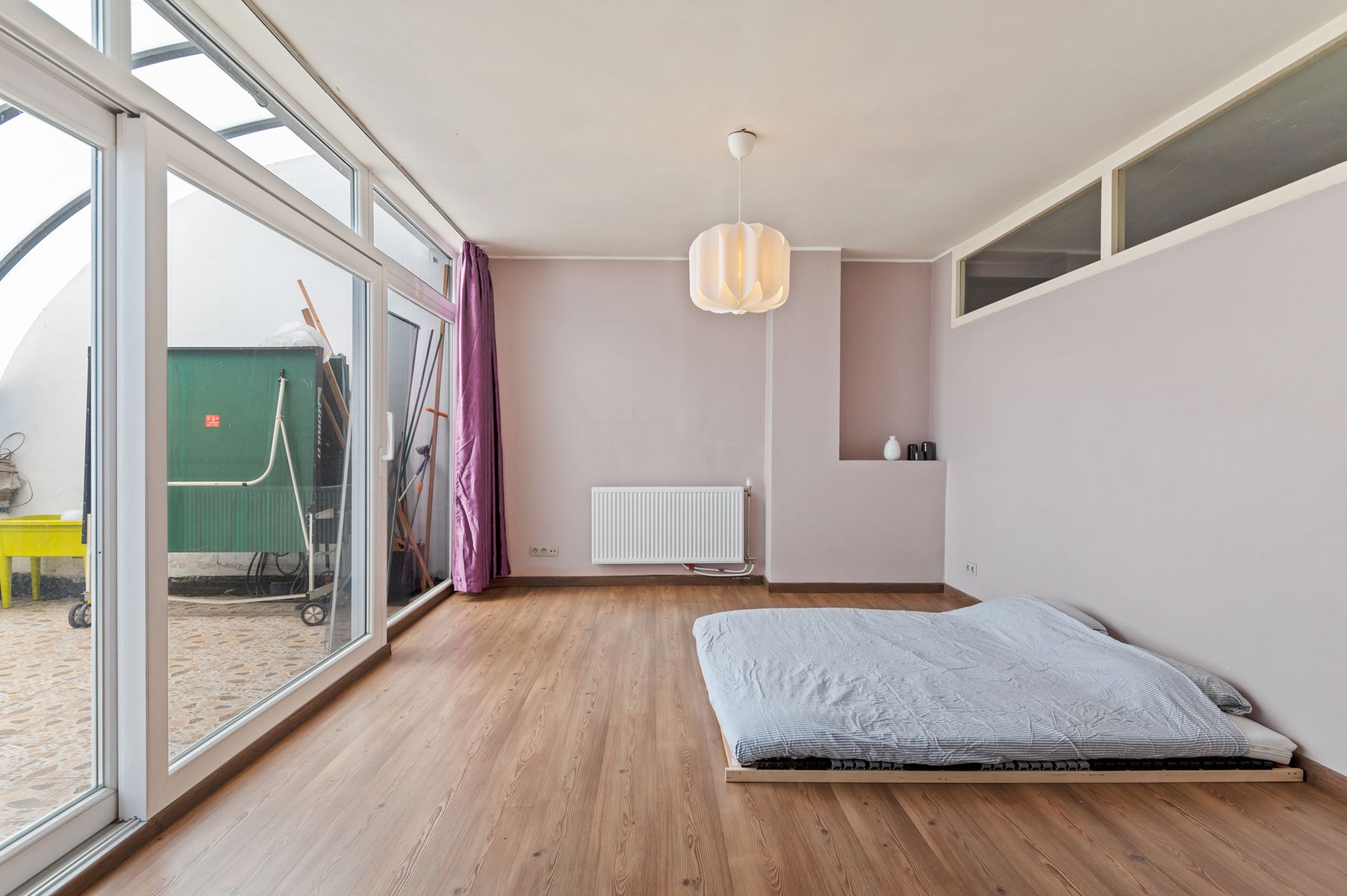 Zeer ruime gerenoveerde loft met staanplaats  foto 16