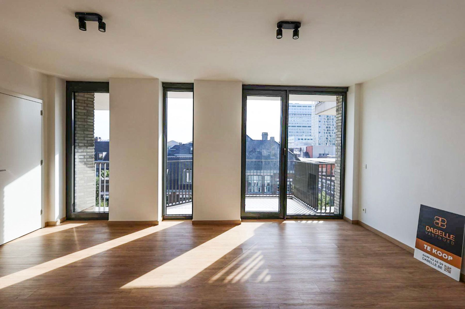 Exclusief 1-slaapkamerappartement te huur foto {{pictureIndex}}