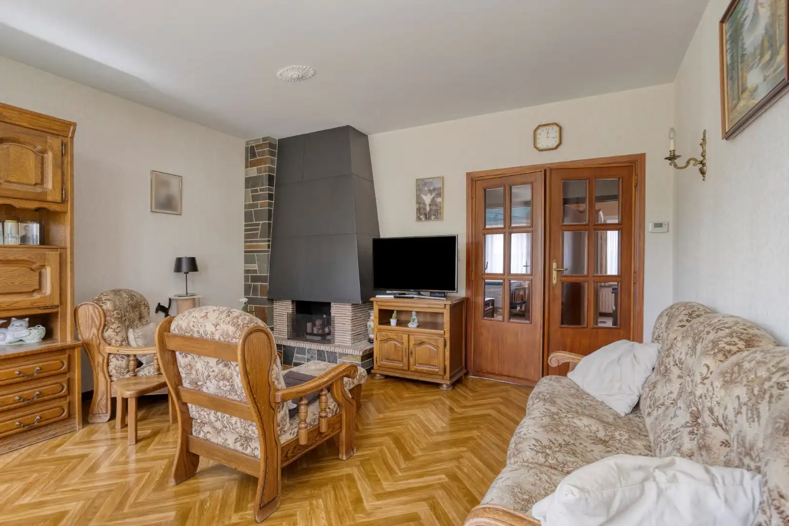 Opbrengsteigendom met tuin en 2 verhuurde appartementen in Wemmel foto 4