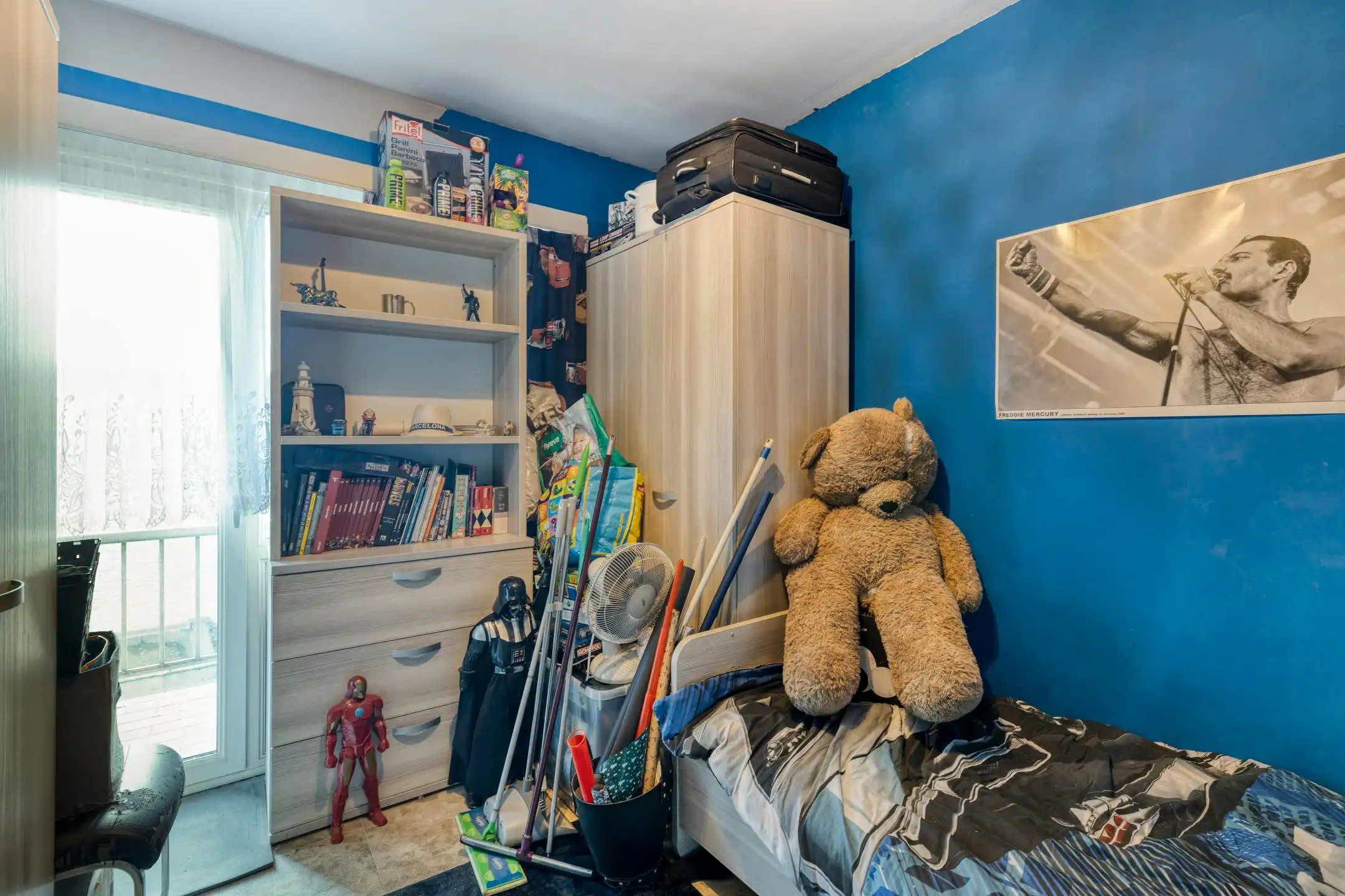 Tweeslaapkamerappartement met terras te koop in Merksem foto 10