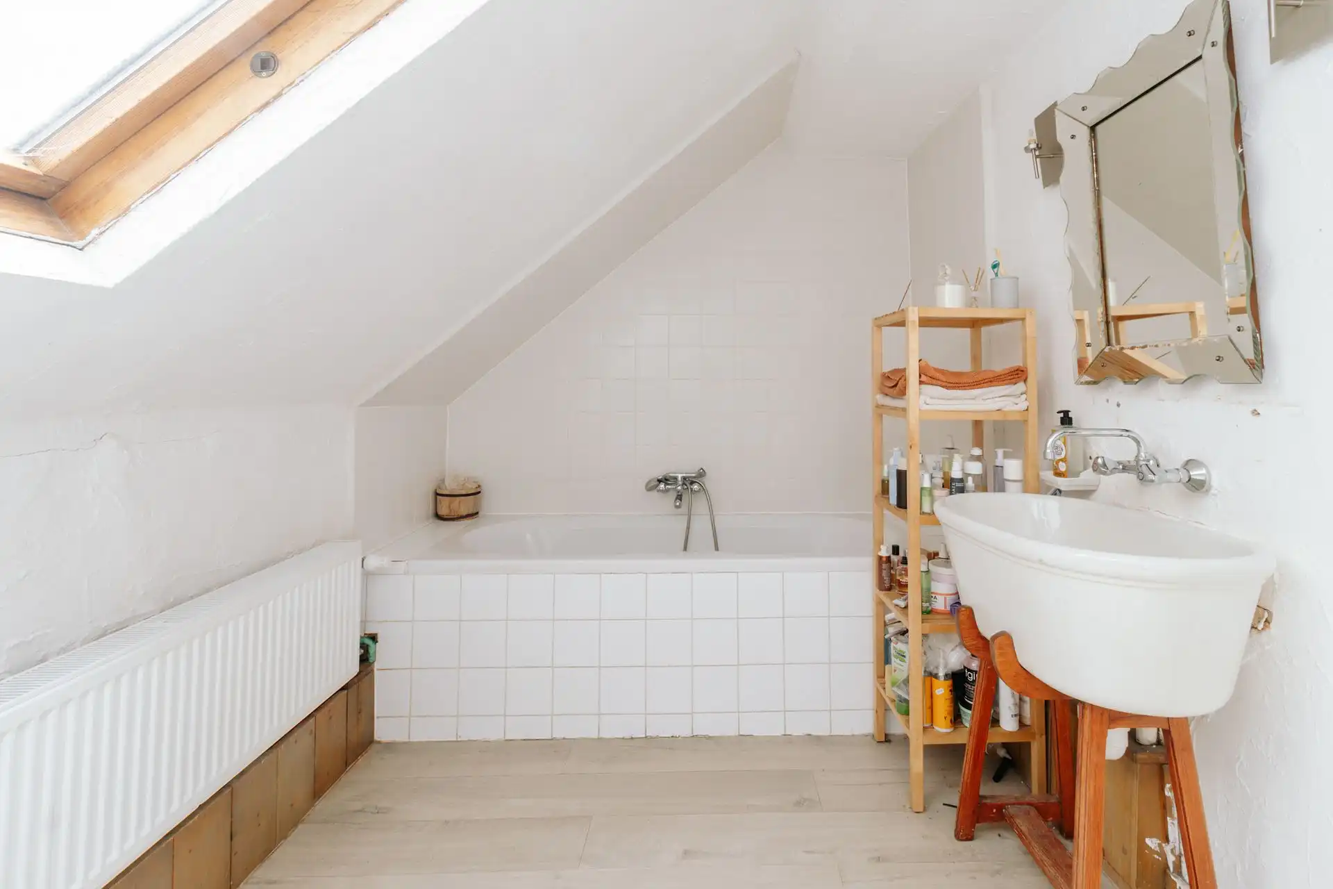 Te renoveren woning met 3 slaapkamers en koer foto 11
