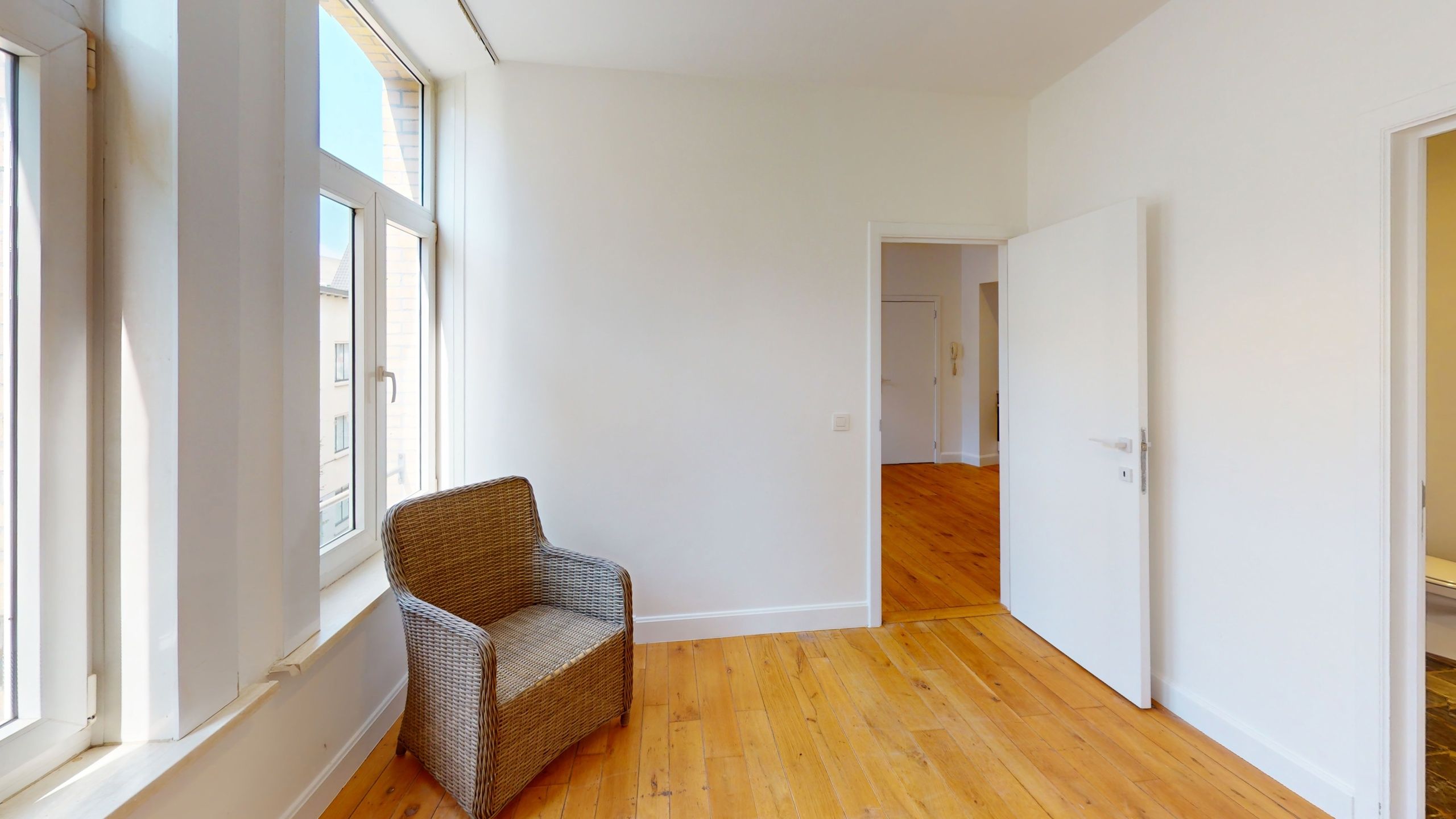 ANTWERPEN - Recent gerenoveerd appartement  foto 5