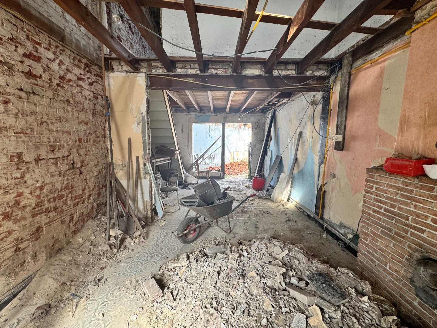 Gedeeltelijk afgebroken woning met potentieel te Koekelare foto 20