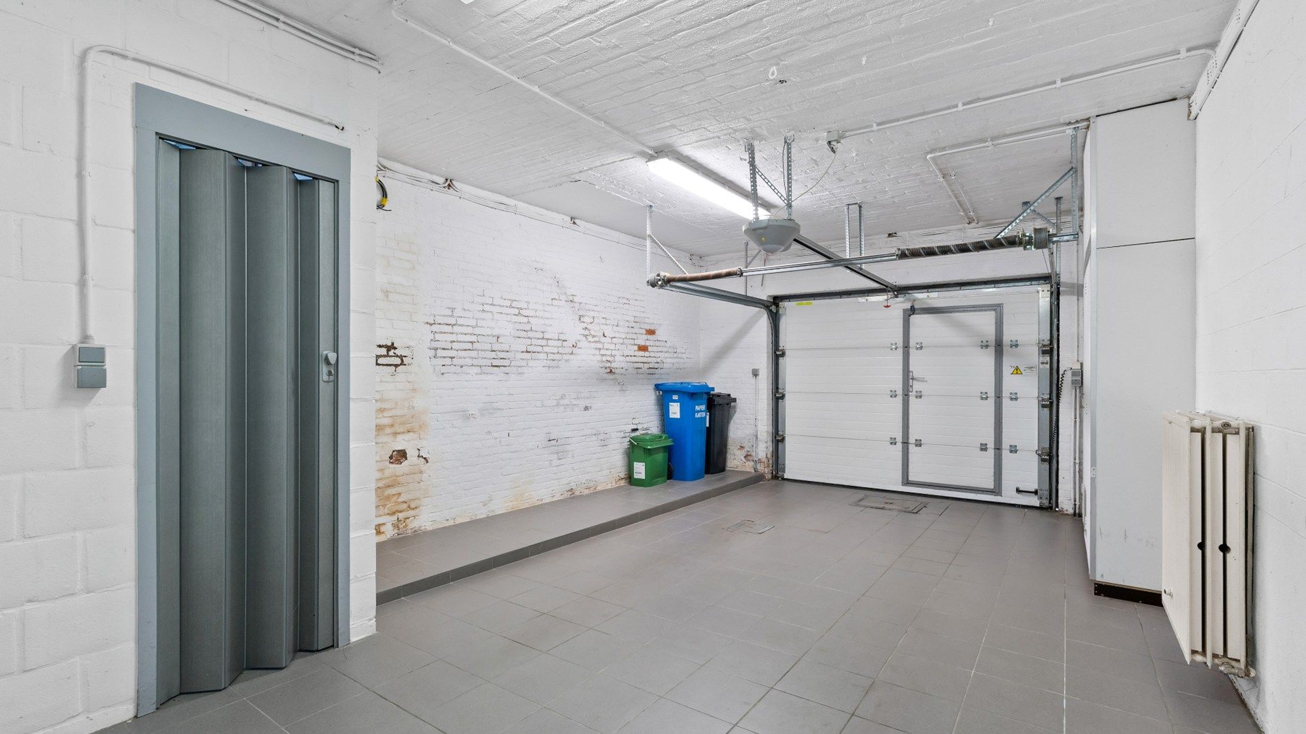 AARSCHOT - Centraal gelegen handelspand met woonst op commerciële locatie foto 9