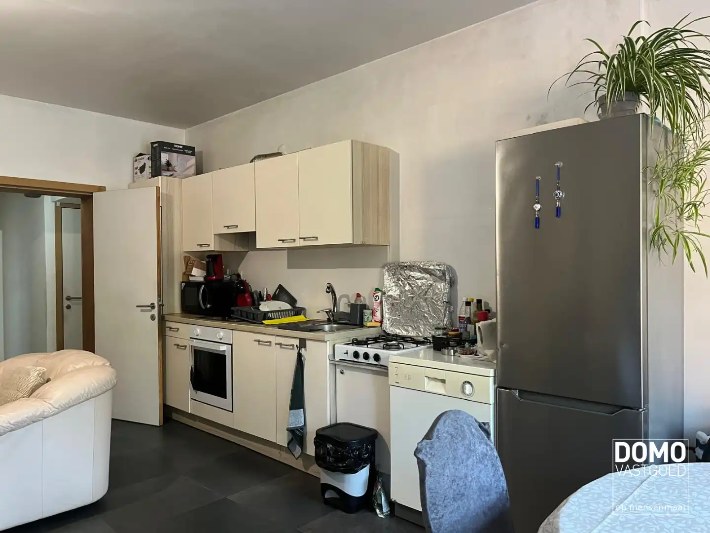 OPBRENGSTENEIGENDOM MET 2 APPARTEMENTEN EN 1 DUPLEXSTUDIO TE HASSELT foto 5