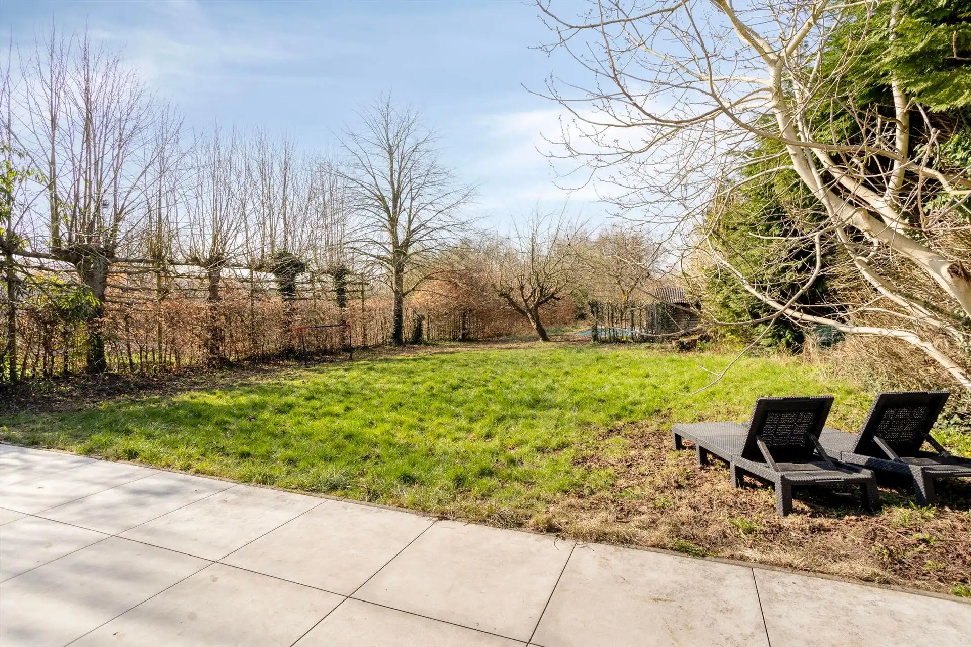 Aangename gerenoveerde villa op ruim perceel foto 28