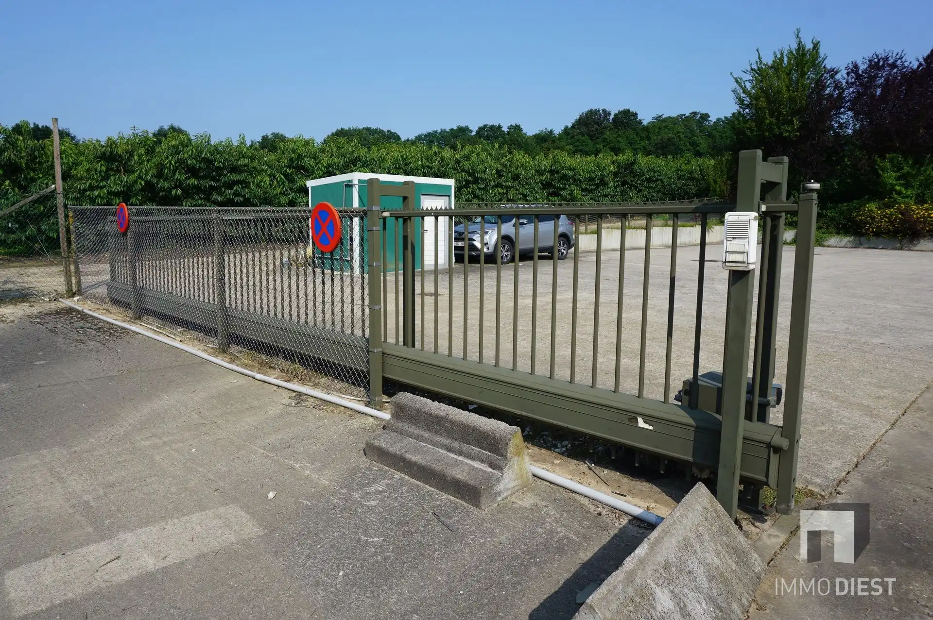 1500 M² GEKOELDE OPSLAG MET BURELEN  foto 6