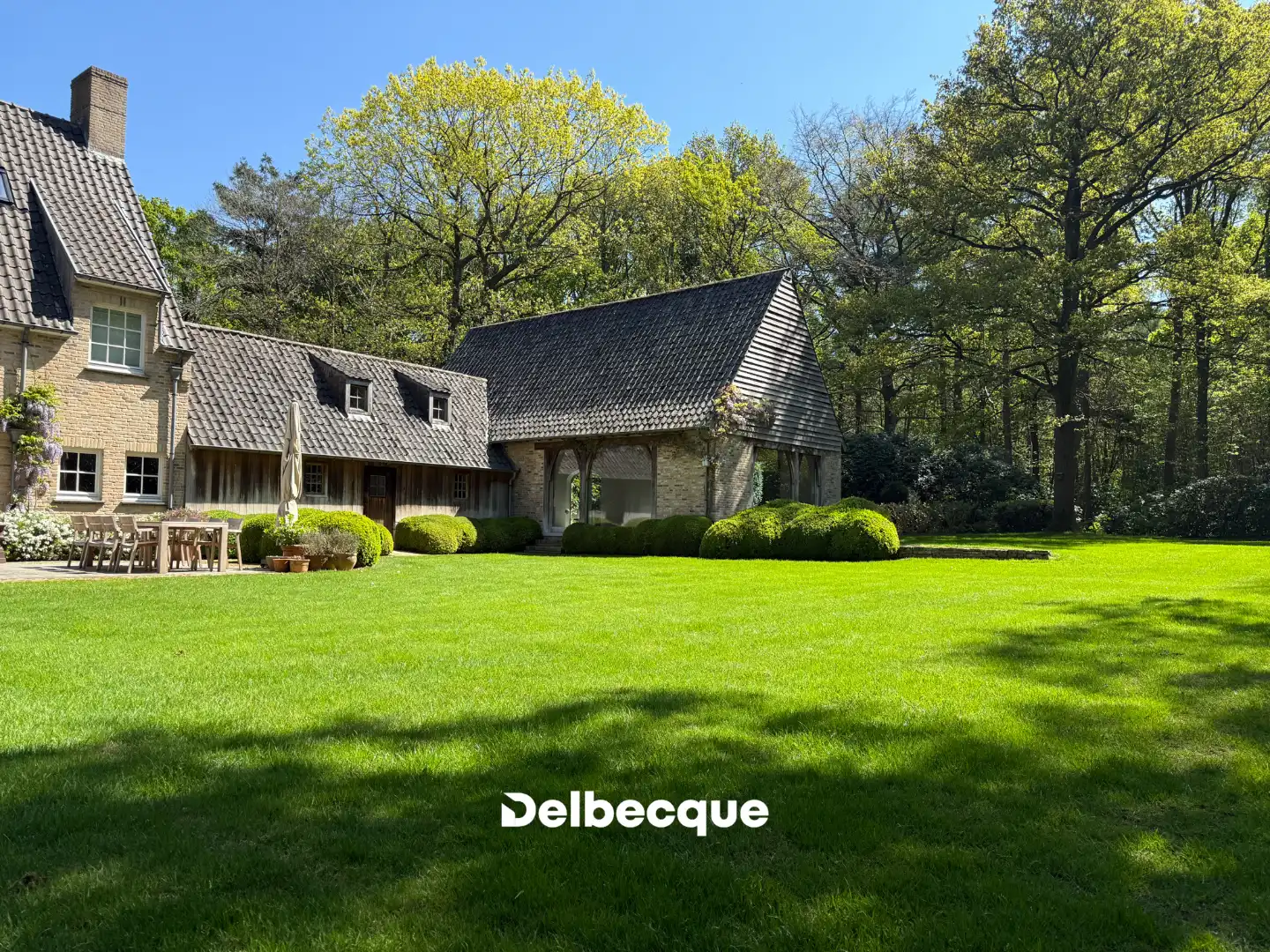 Exclusief landhuis op uniek domein aan Merkemveld te Zedelgem foto 7