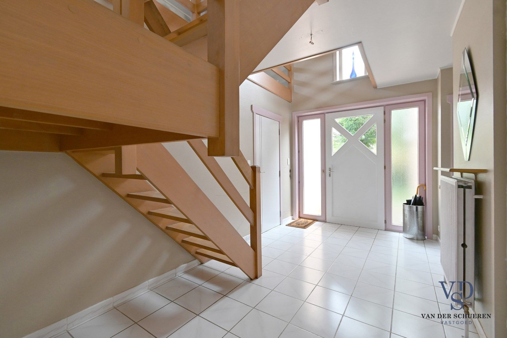 Tijdloos en lichtrijk wonen. foto 17
