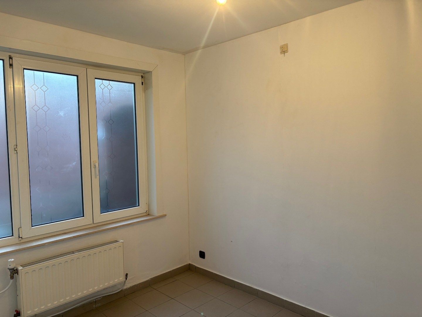 Ongemeubeld appartement met 2 slaapkamers - mooi open zicht foto 6