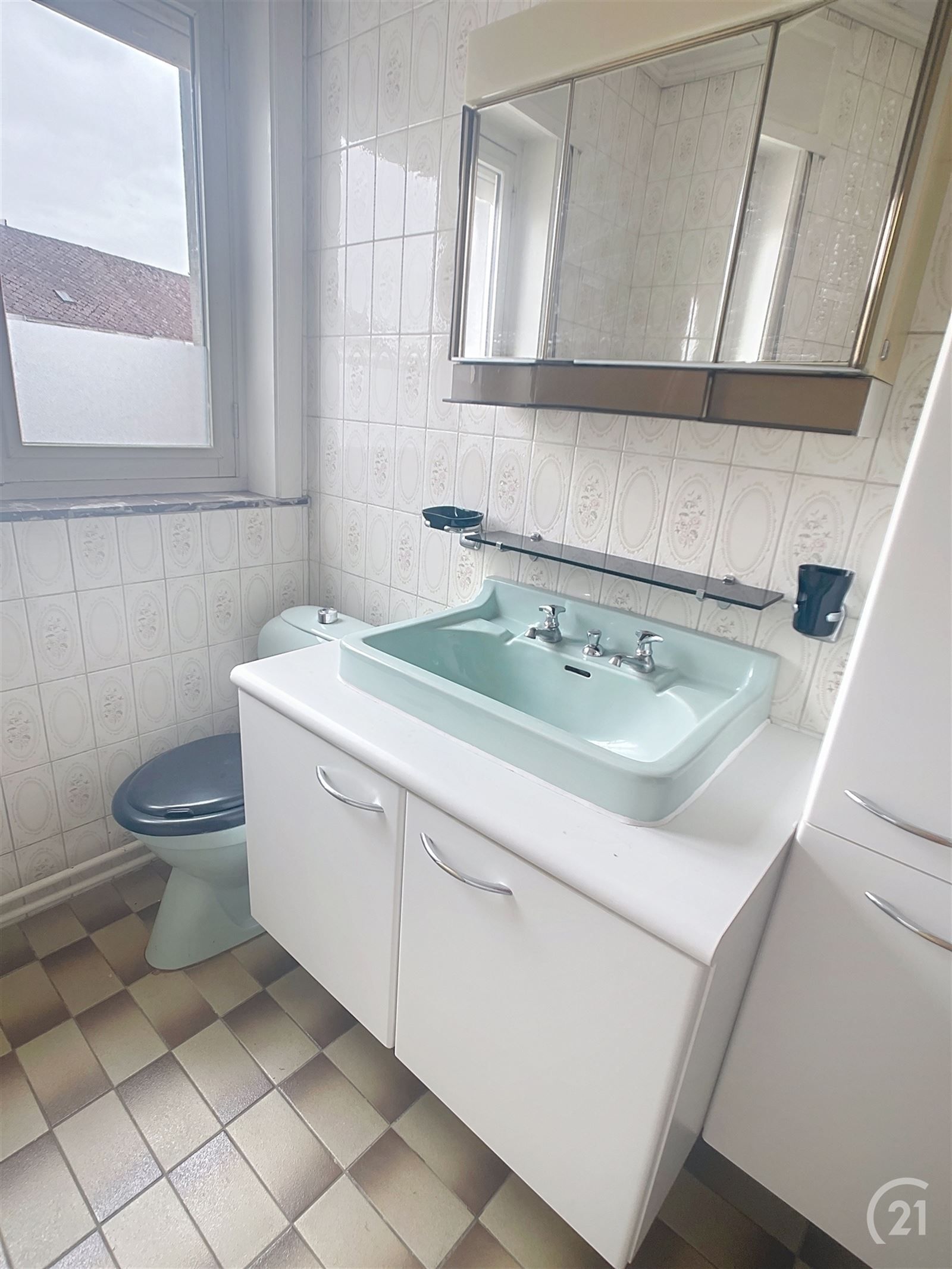 3 gevelwoning met loods (248m2) en garage foto 20