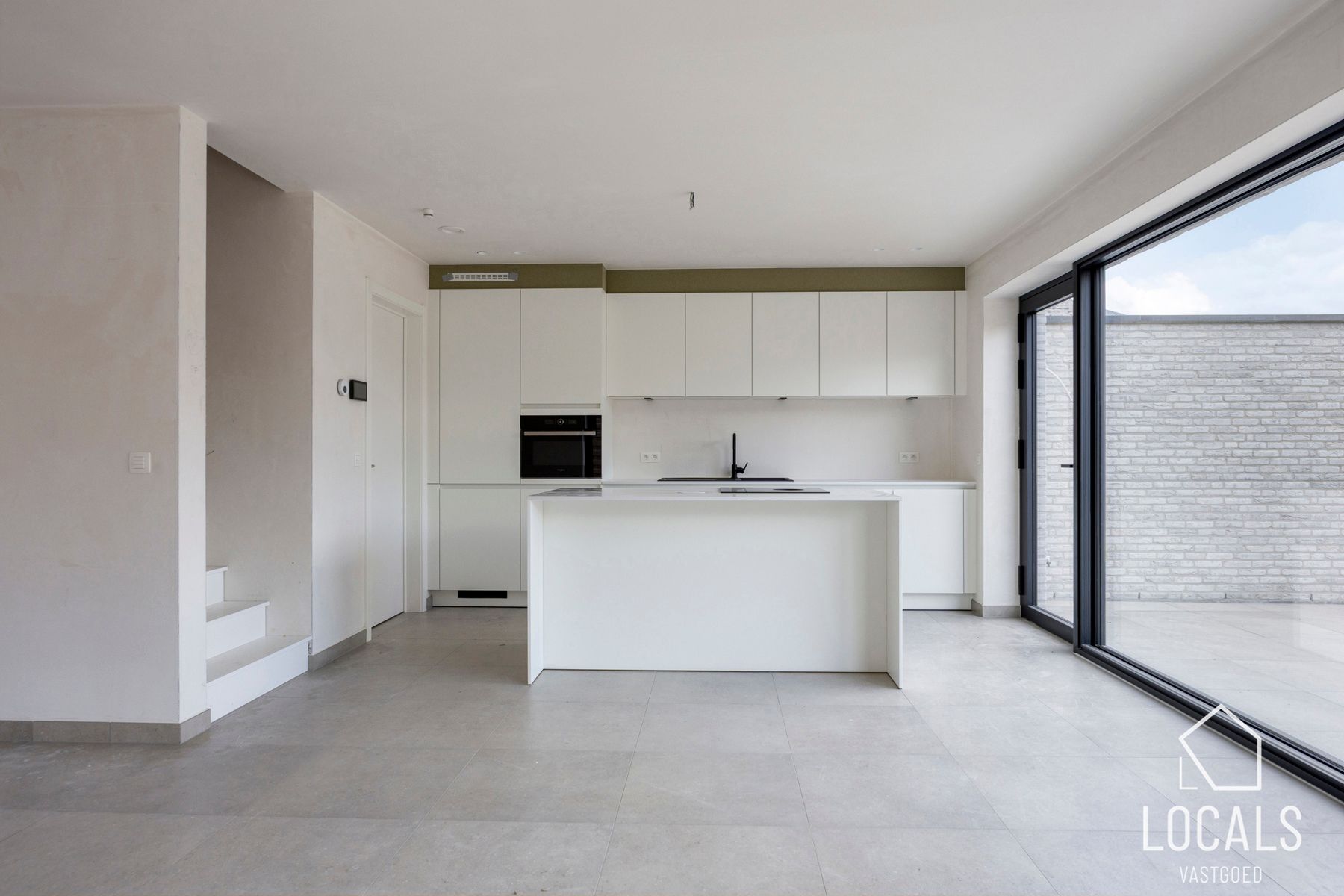 Energiezuinige en instapklare halfopen nieuwbouwwoning foto 4