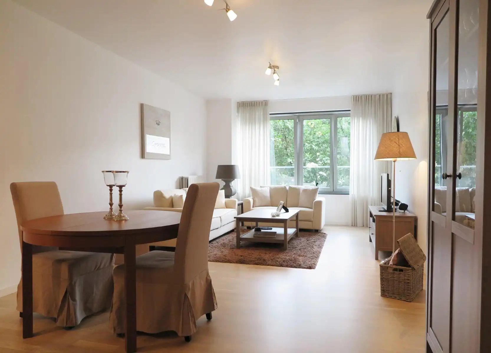 Mooi appartement met terras foto {{pictureIndex}}