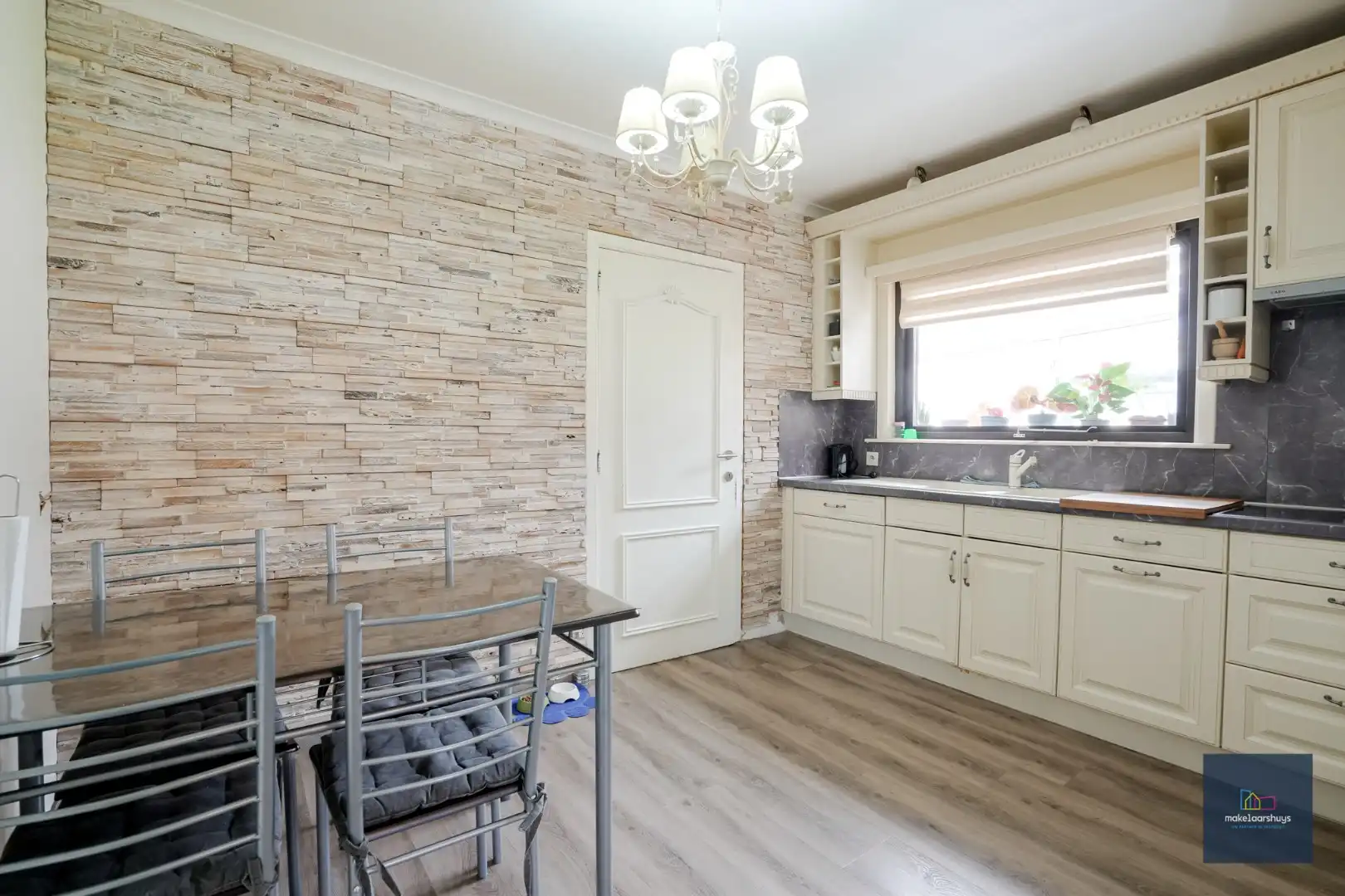 Uitermate goed gelegen bungalow te Wondelgem foto 9