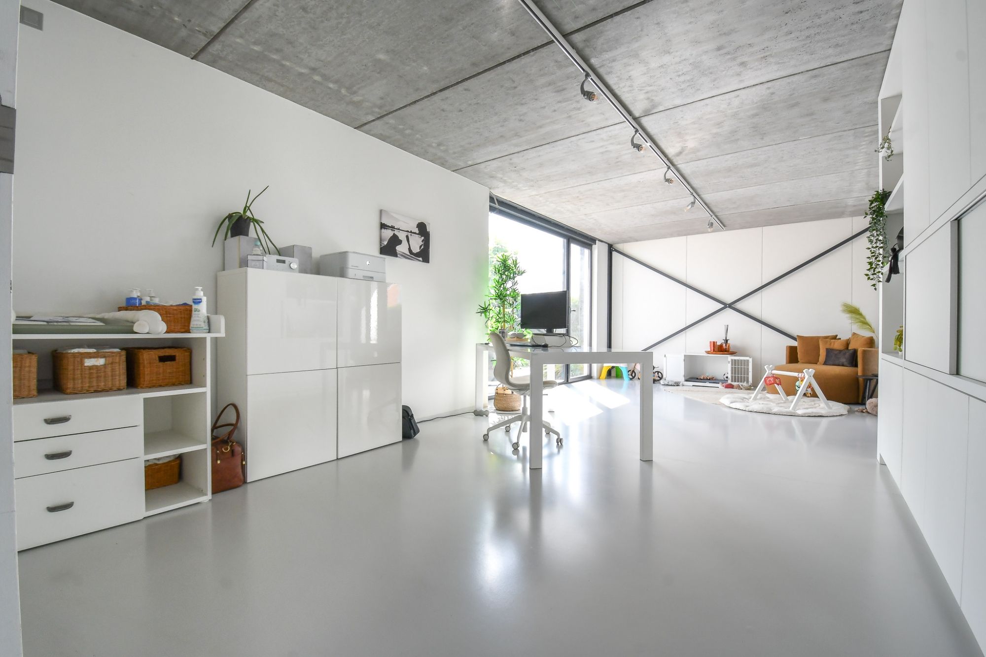 BEZOEKMOMENT ZATERDAG 09/08 VAN 9U TOT 10U30 | Rustig & landelijk gelegen architecturale villa op 1.166m² foto 14