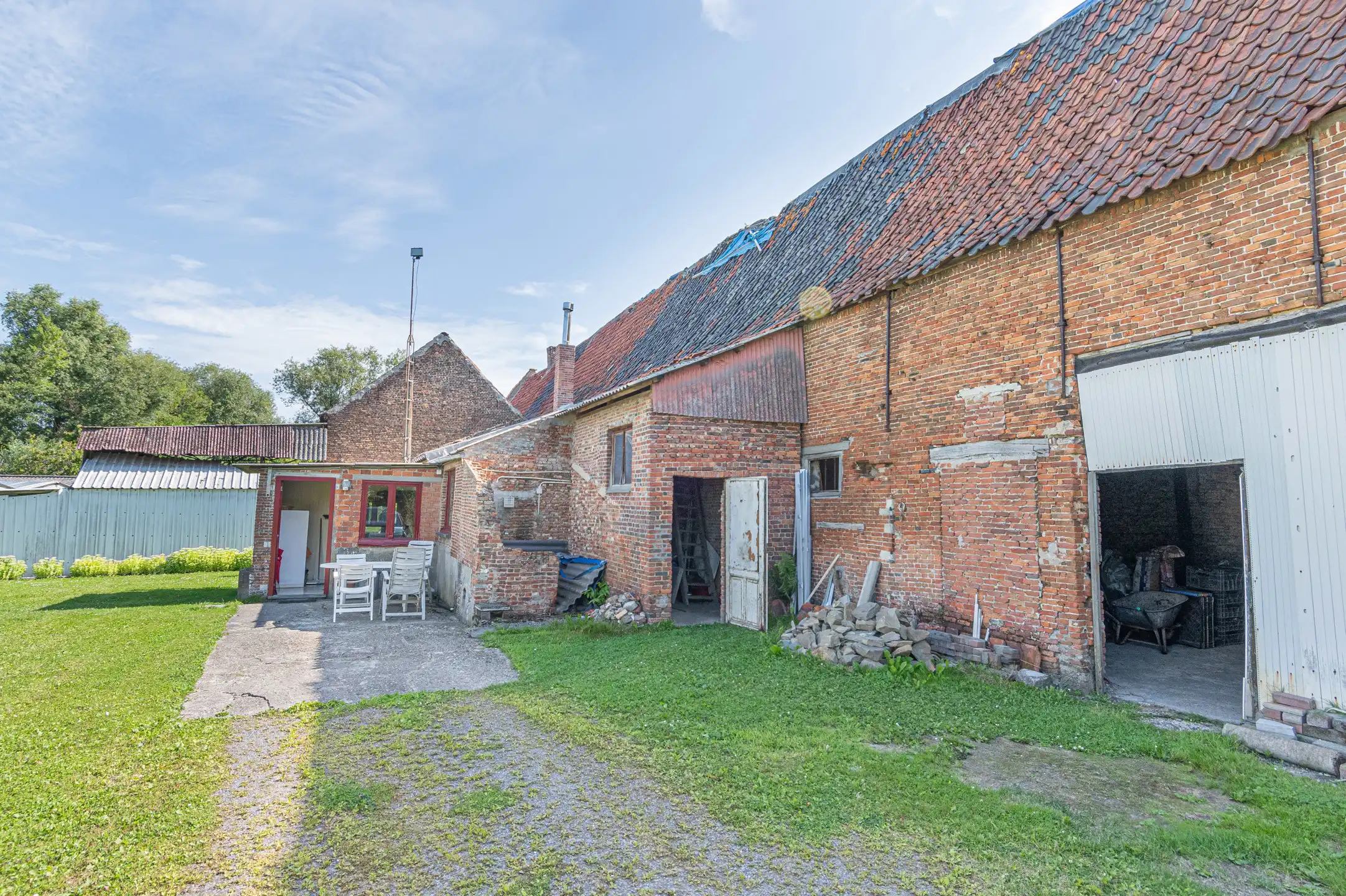 te renoveren halfopen hoeve op A-locatie!  foto 12