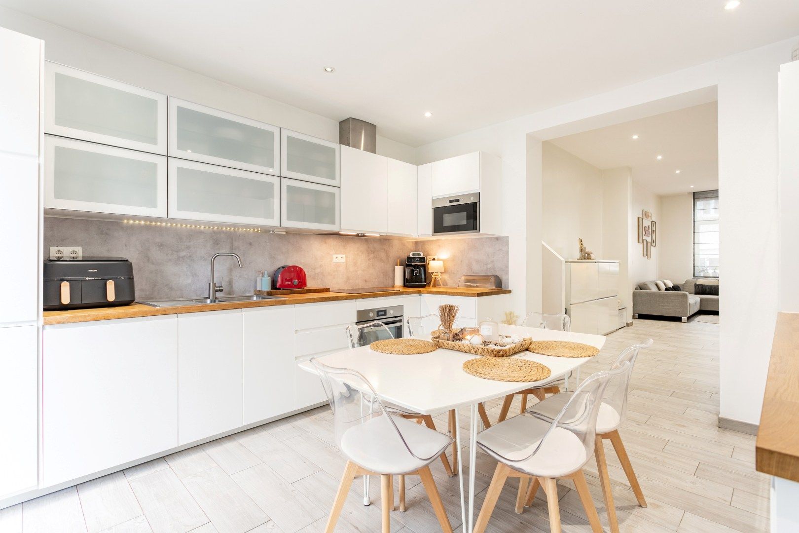 Volledig gerenoveerde woning, 3 slpks en tuin te koop centrum Halle foto 10