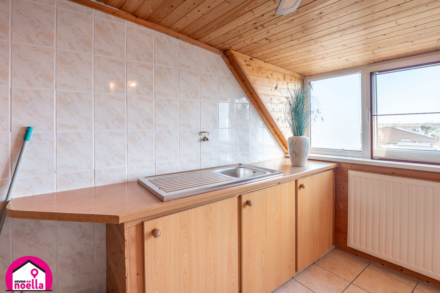 TE KOOP WESTENDE HEEL RUIME WONING DICHT BIJ STRAND! foto 44
