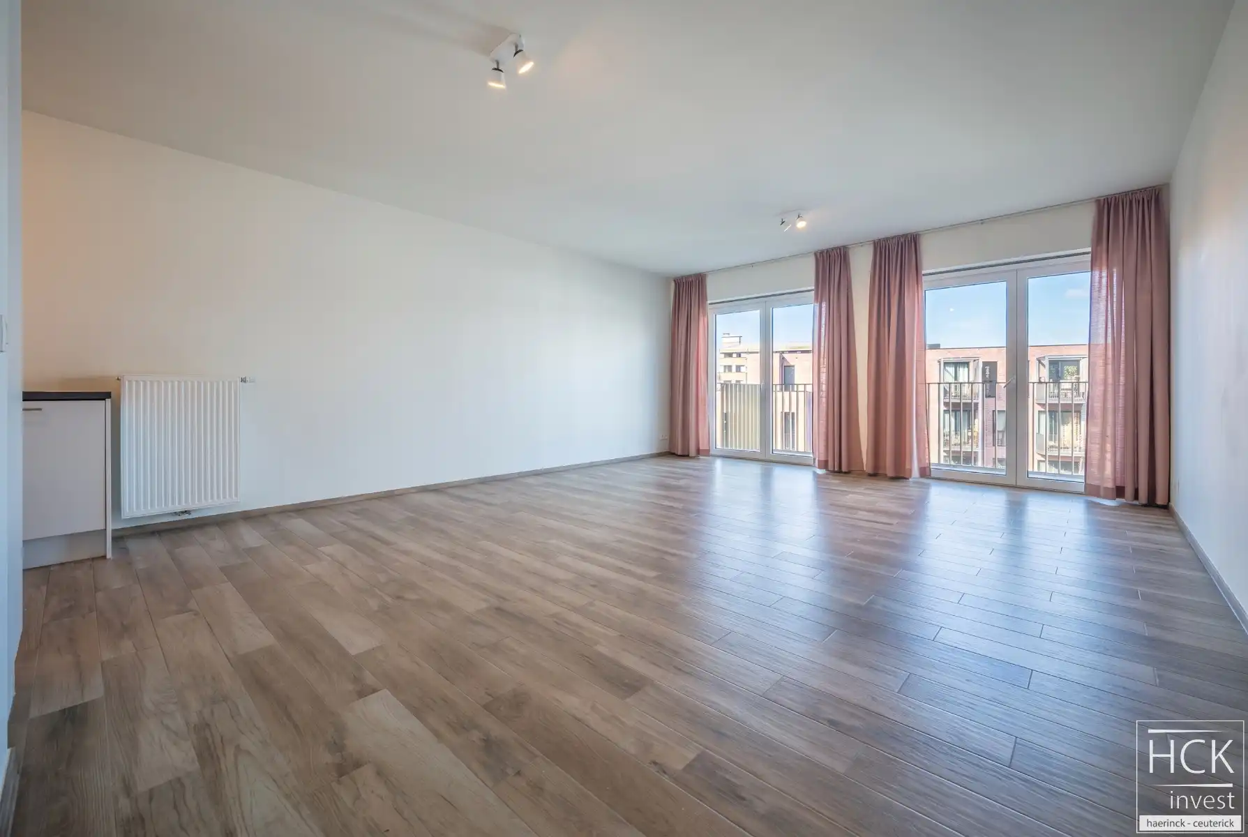 KORTRIJK - Instapklaar en energiezuinig appartement op toplocatie! foto 2