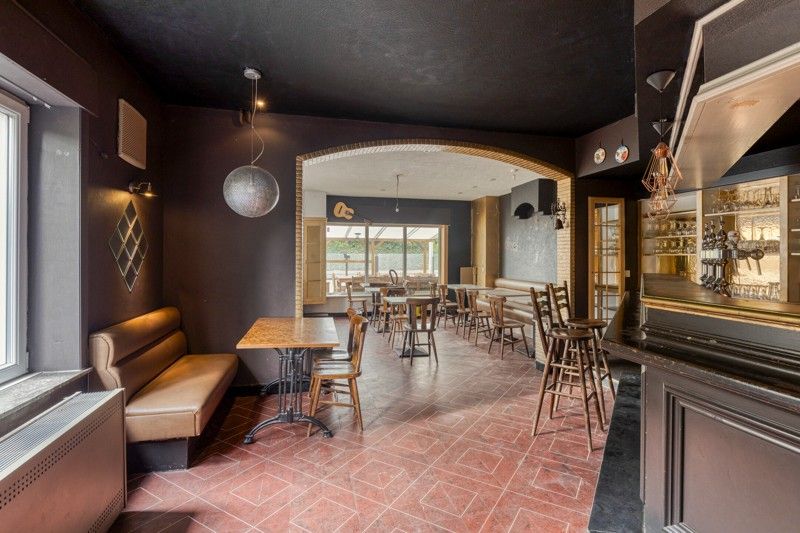 Commercieel pand met woonst en feestzaal op zichtbare locatie te Tielt 🏠 foto 6