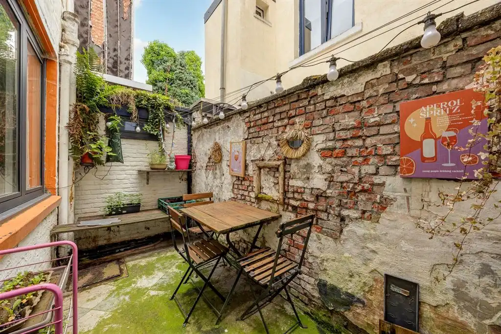 Karaktervolle herenwoning met koer foto 5