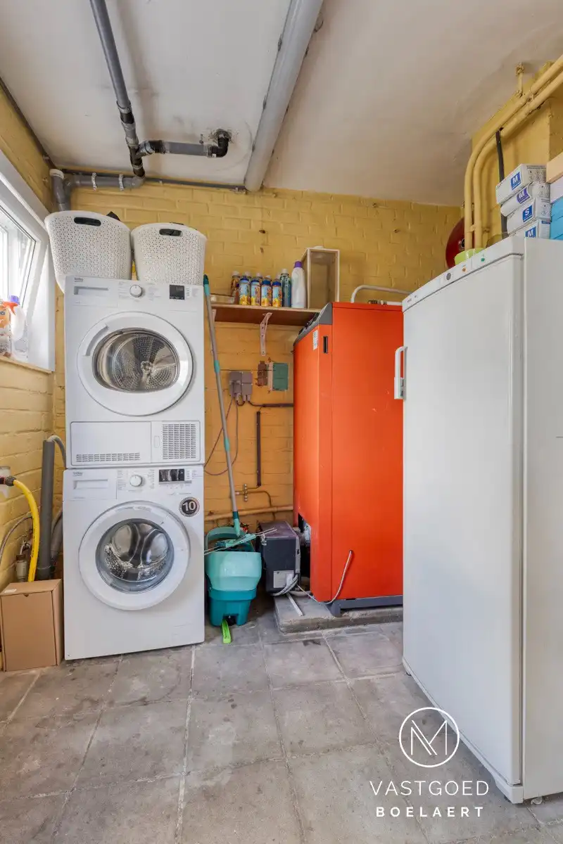 Rustig gelegen gezinswoning met tuin te Ninove foto 9