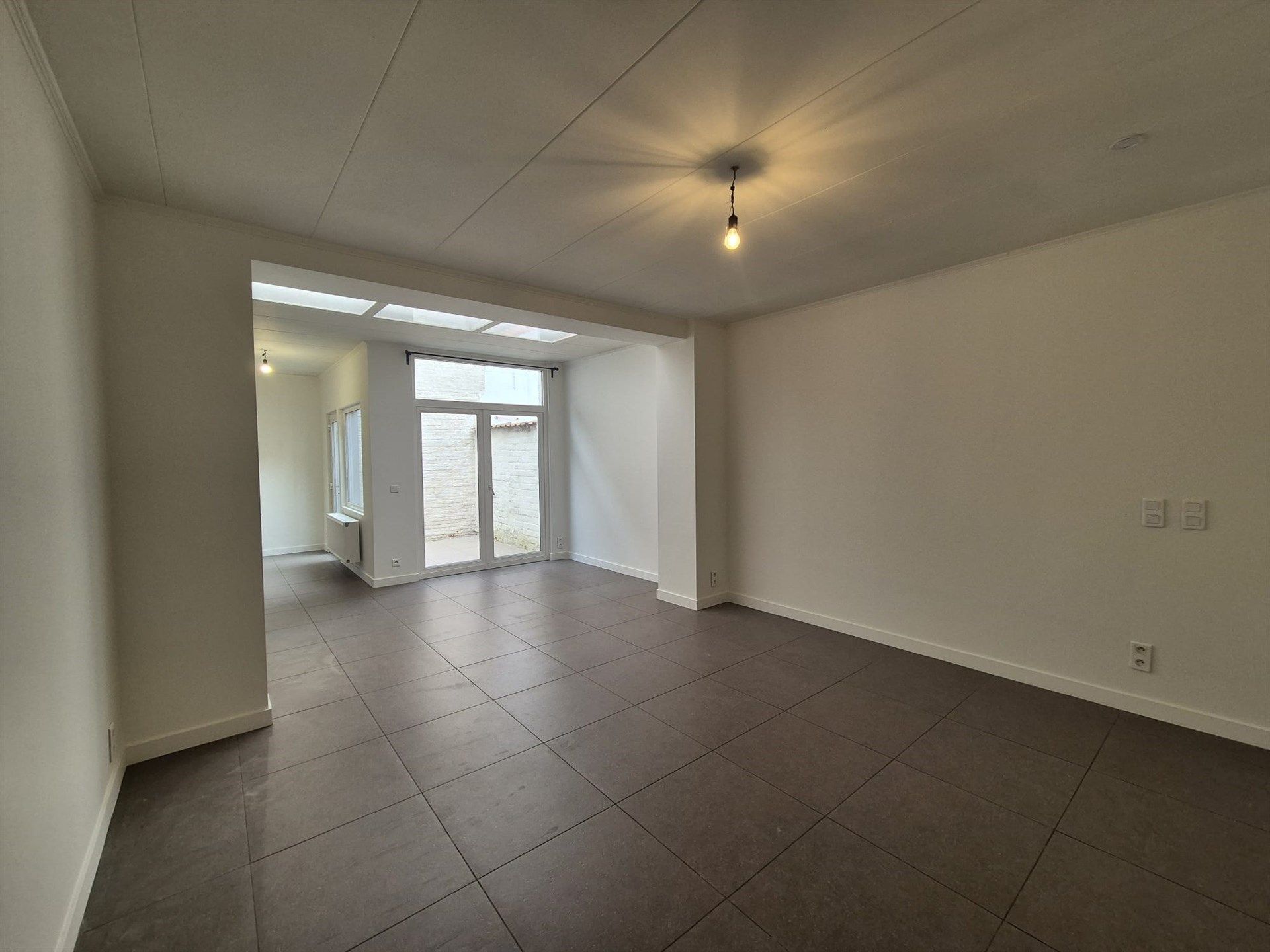 Leuke instapklare woning met koer.  foto 4