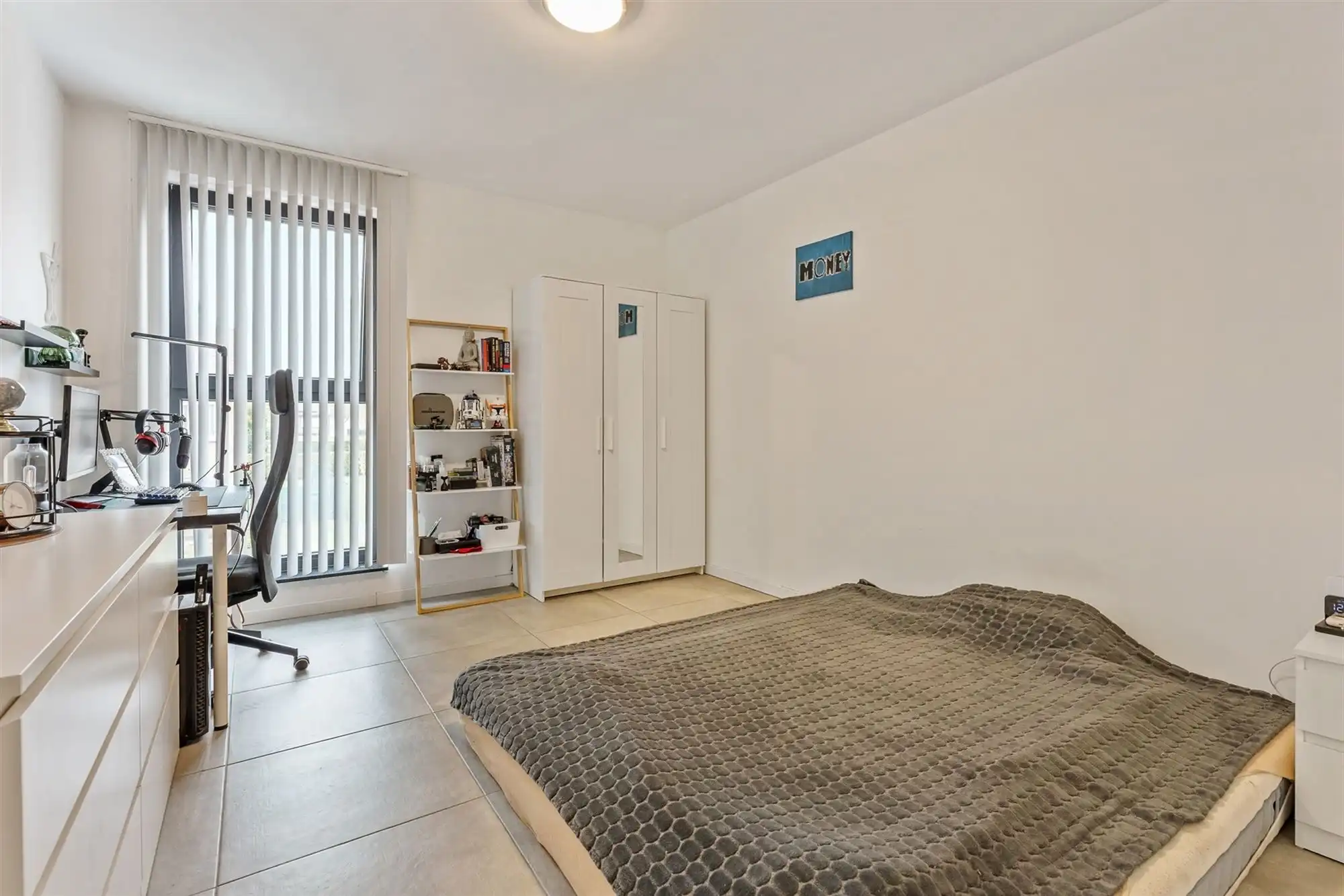 RUIM RECENT APPARTEMENT (2023) MET 2 SLAAPKAMERS TE KORSPEL foto 16