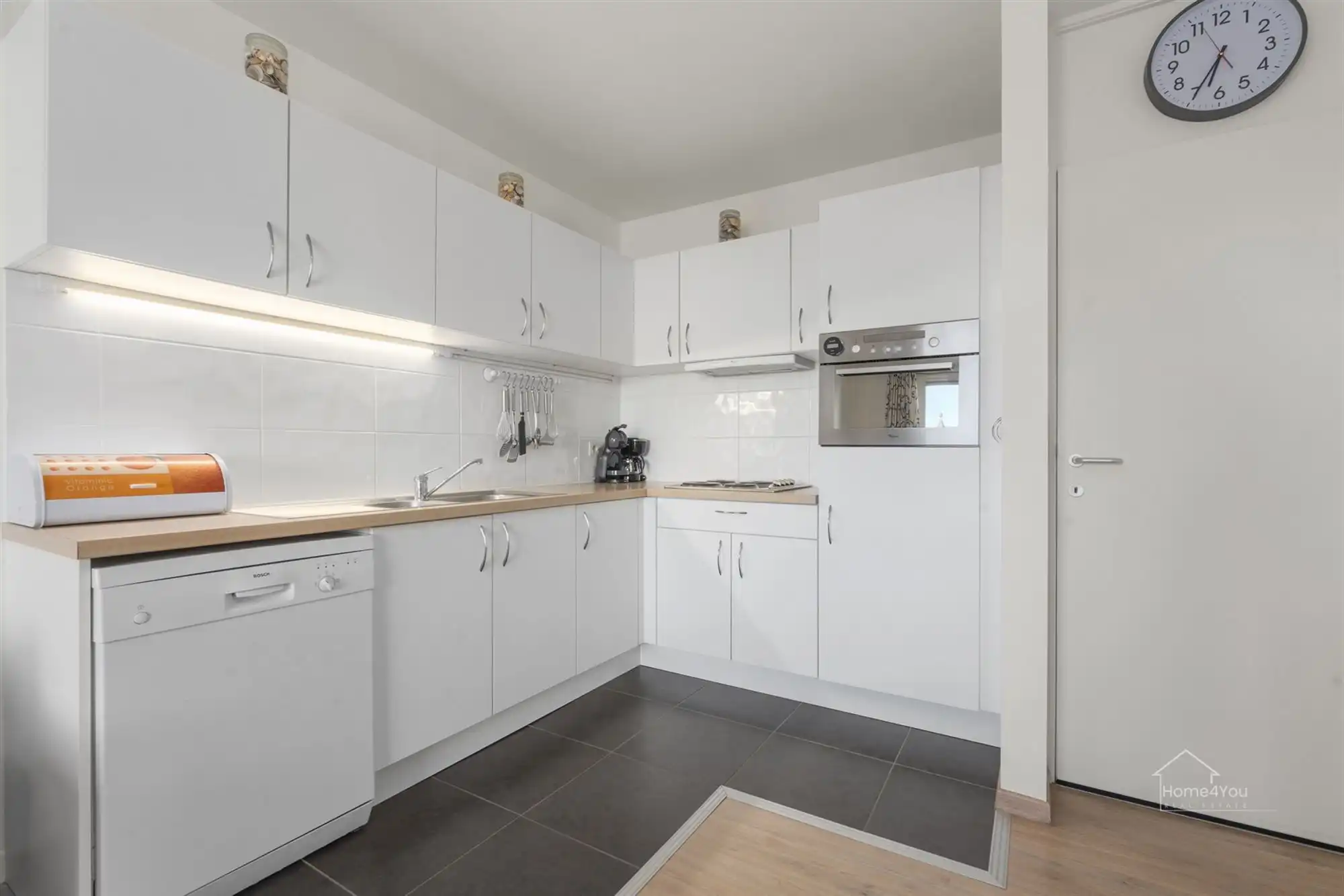 2-slaapkamerappartement met 2 badkamers op toplocatie foto 6